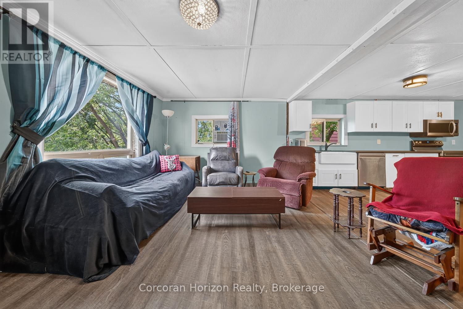 20 PARRY SOUND ROAD - 13