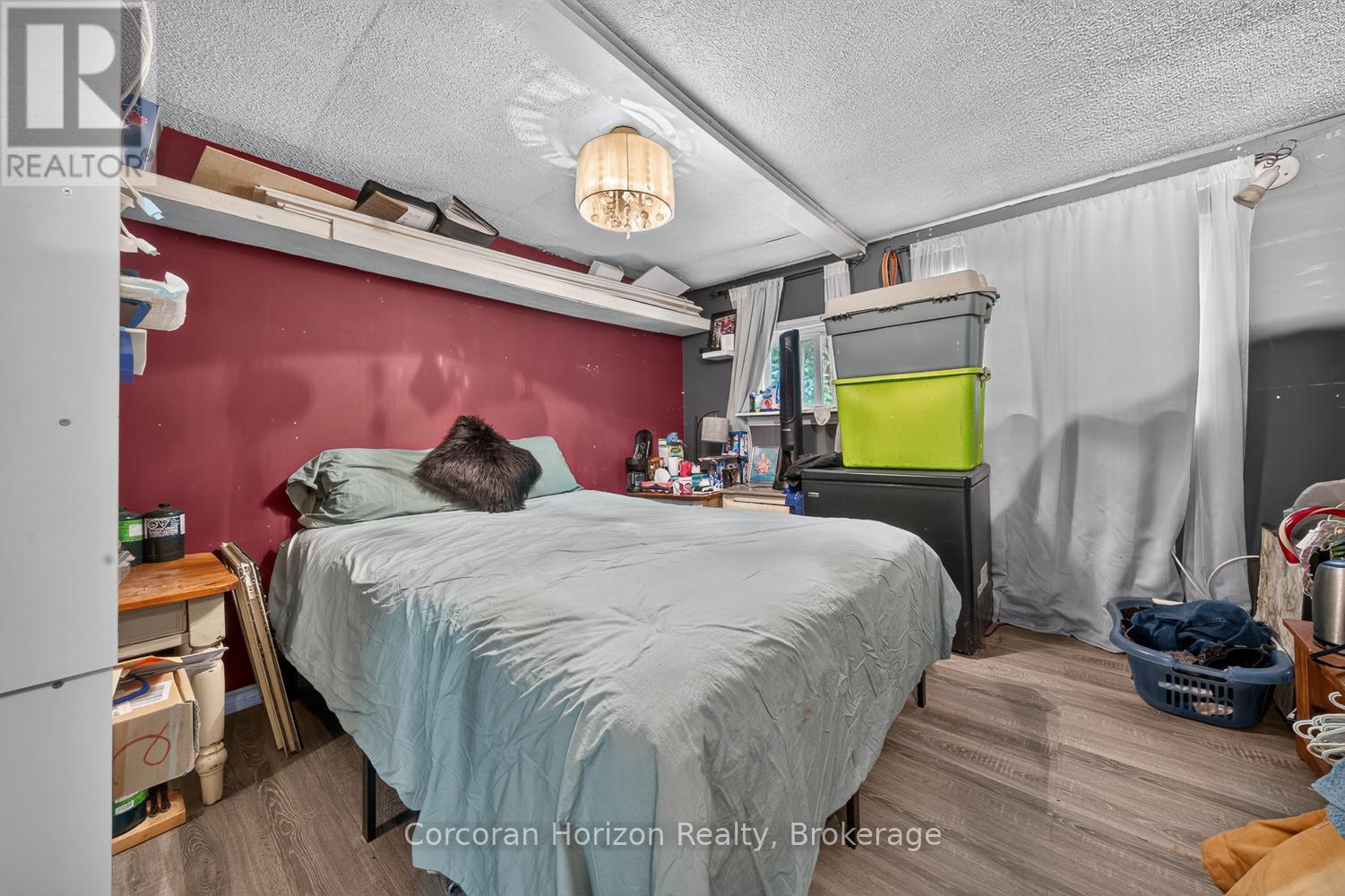20 PARRY SOUND ROAD - 22