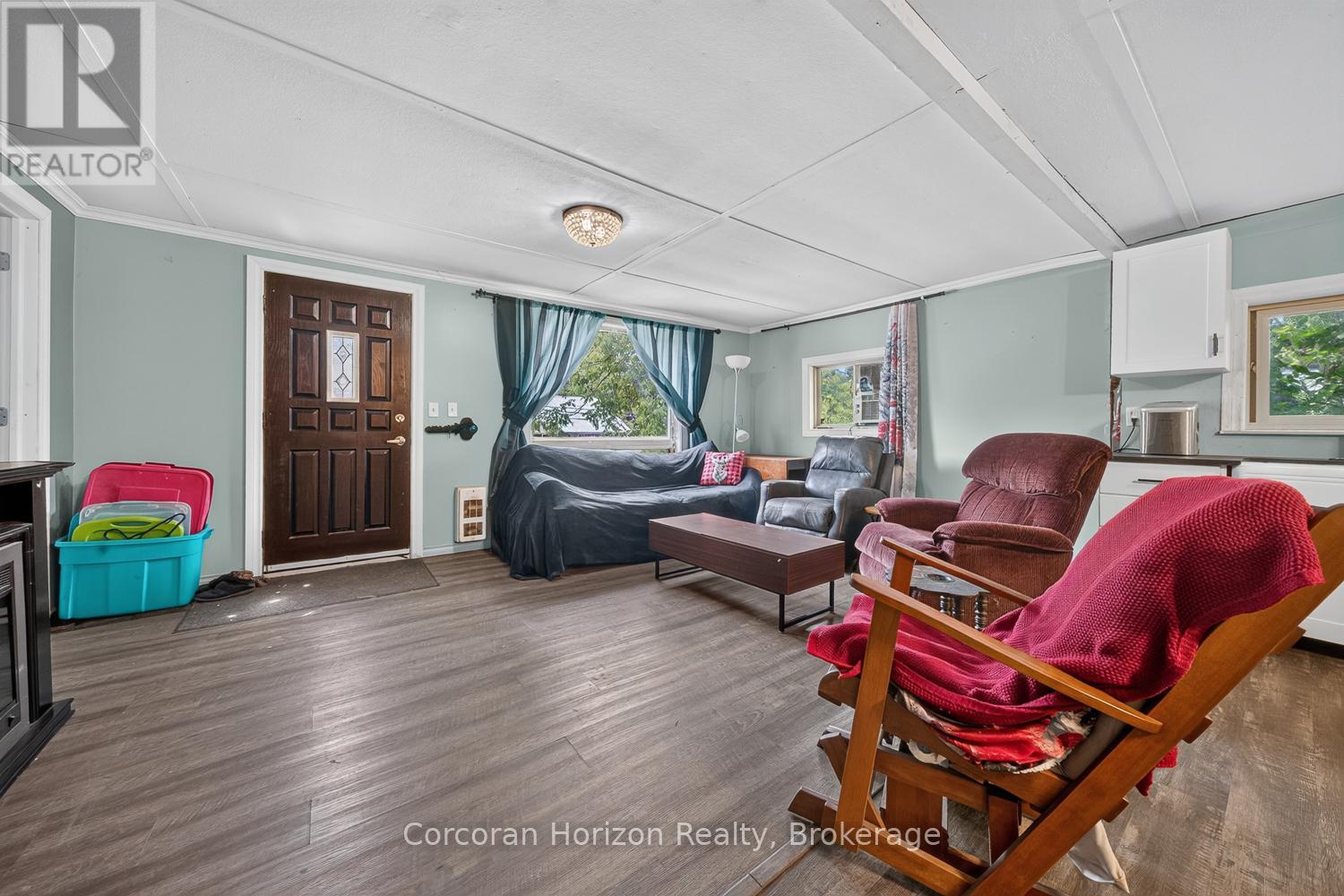 20 PARRY SOUND ROAD - 26