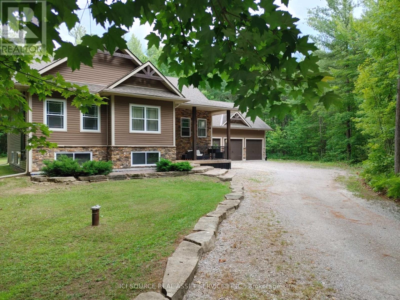 2932 PINECONE TRAIL - 1