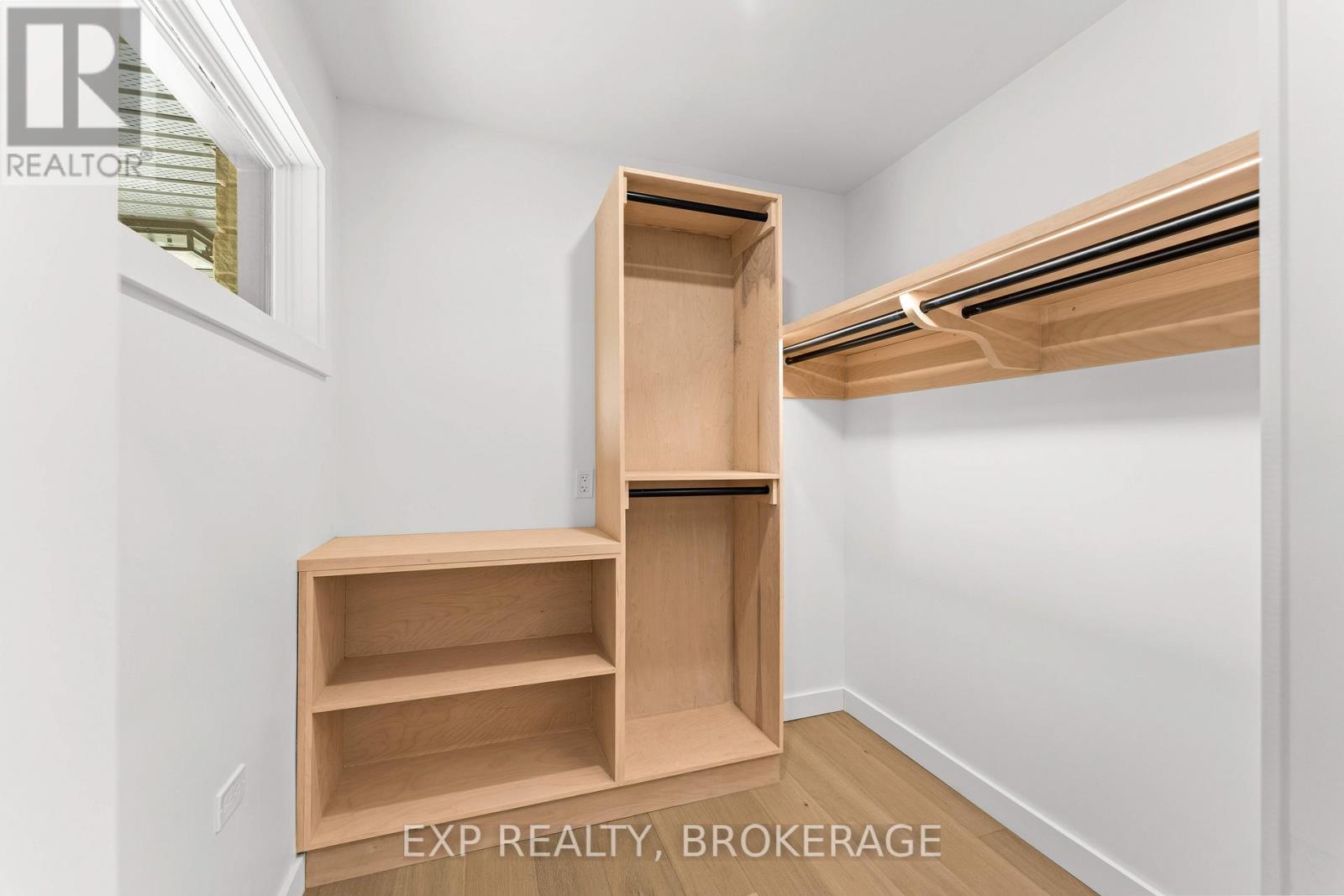 1802 SYDENHAM ROAD - 20
