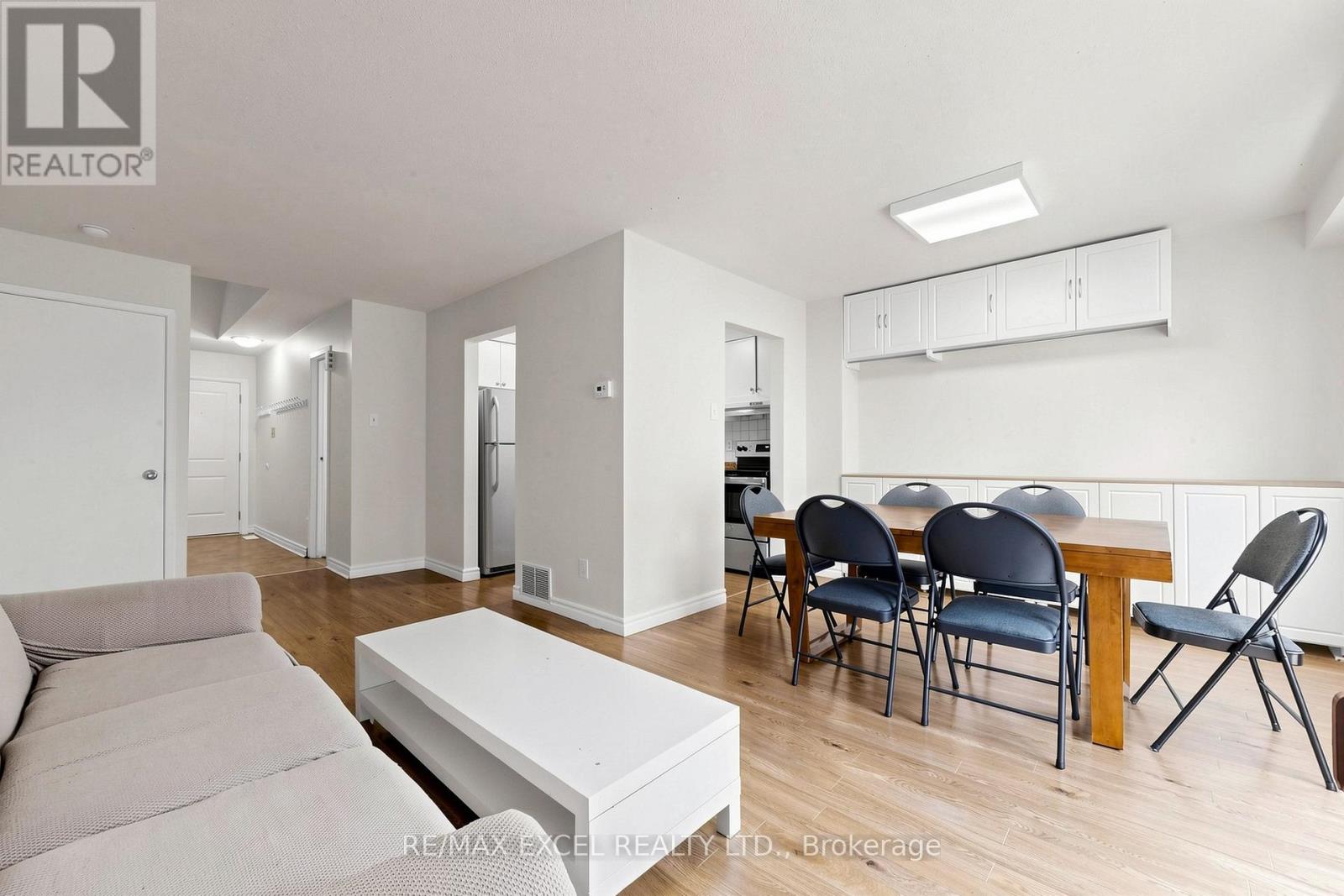 #91 1131 SANDHURST CIRCLE - 10