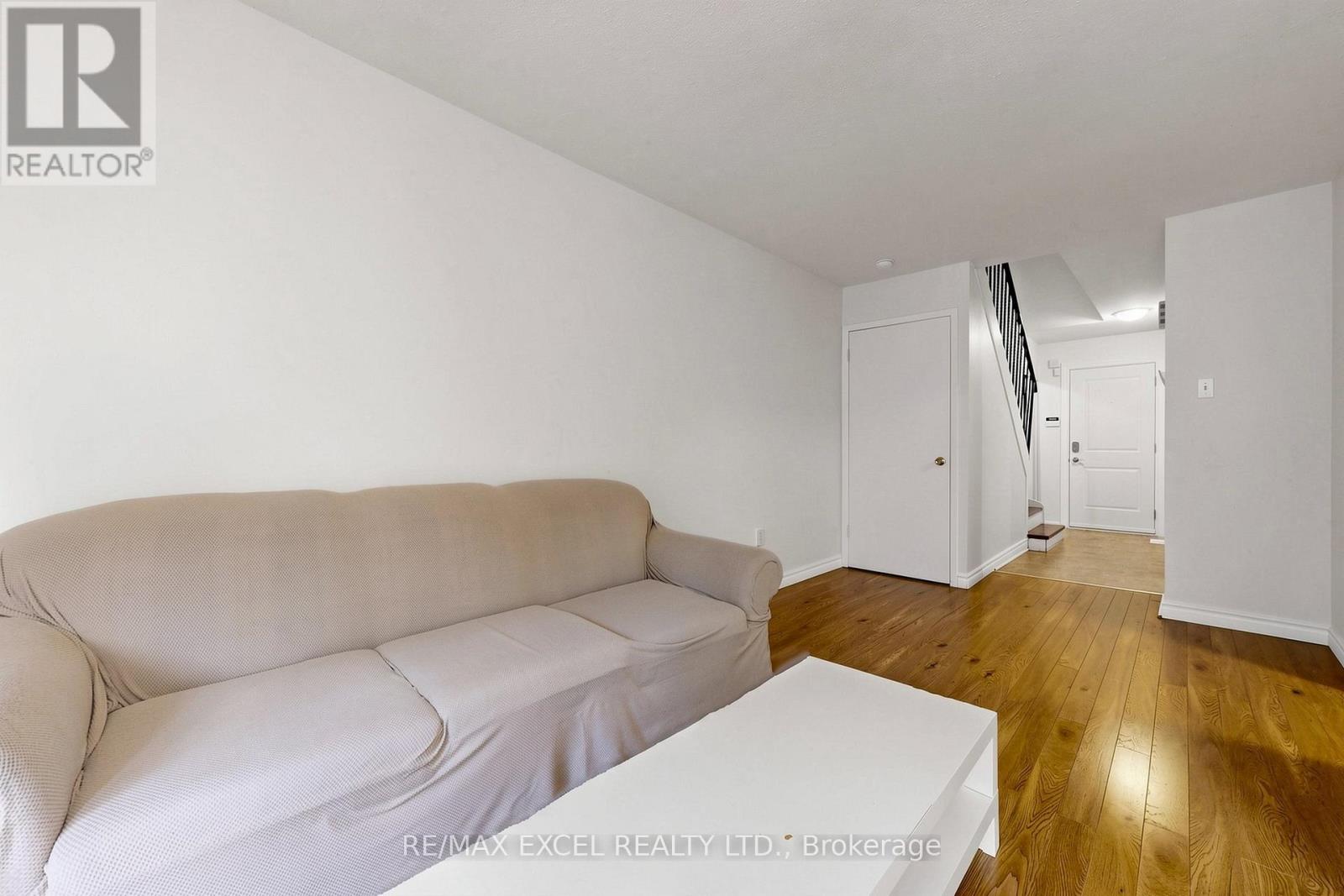 #91 1131 SANDHURST CIRCLE - 9