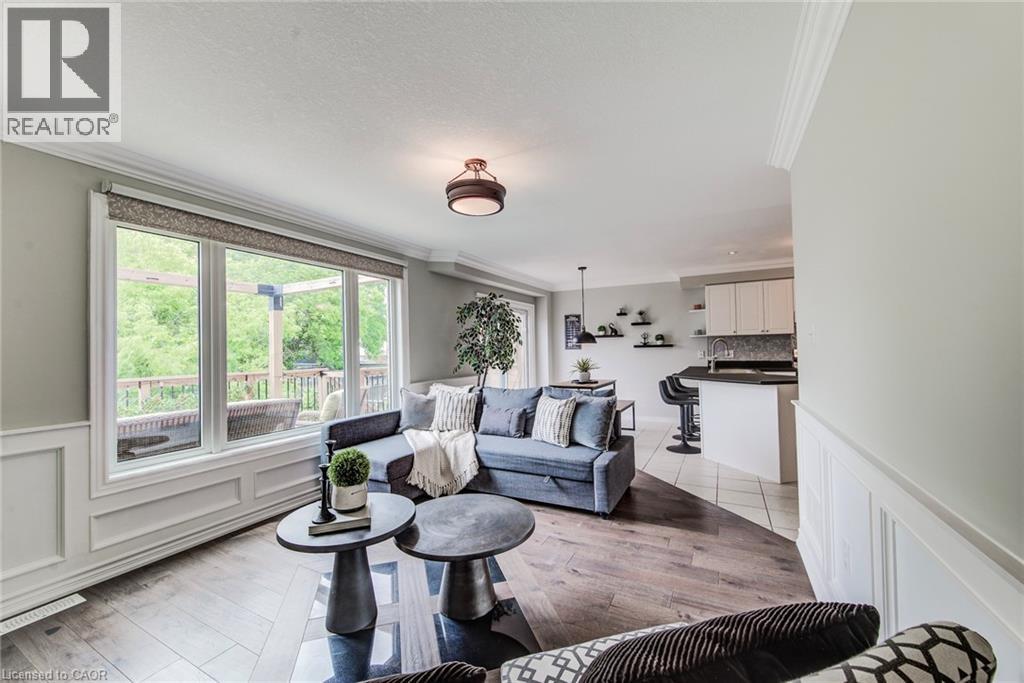 182 KERWOOD Drive - 17