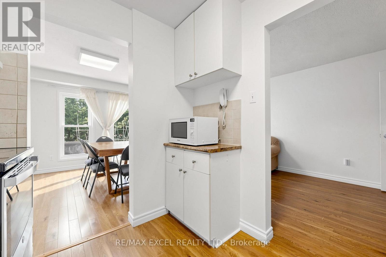 #91 1131 SANDHURST CIRCLE - 16