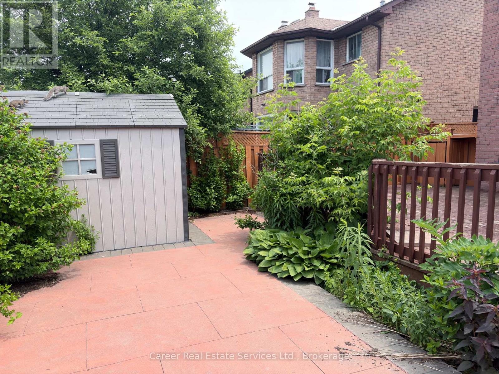 560 STEEPLE HILL - 30