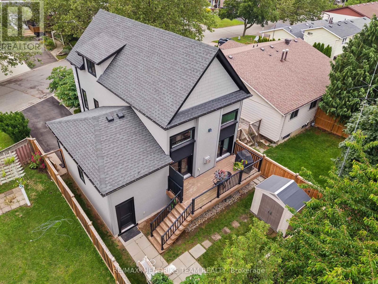 8 STANMARY DRIVE - 41