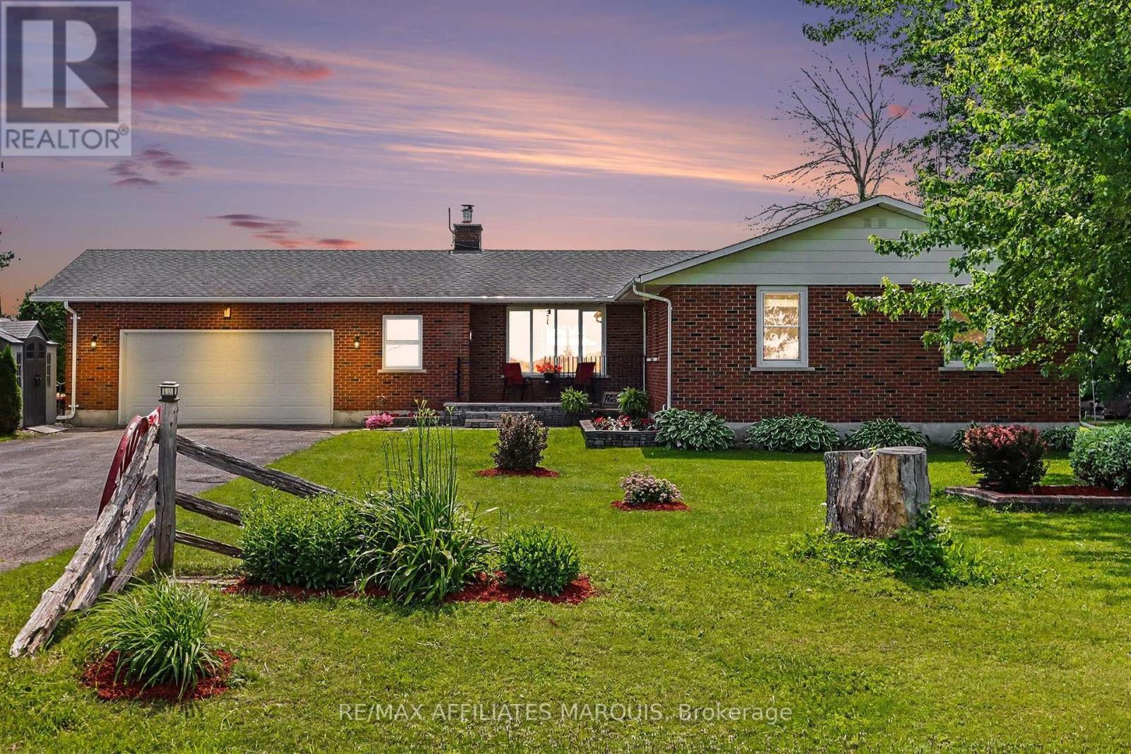 929 KITLEY/S ELMSLEY TOWNLINE RD,RR#4 ROAD - 1