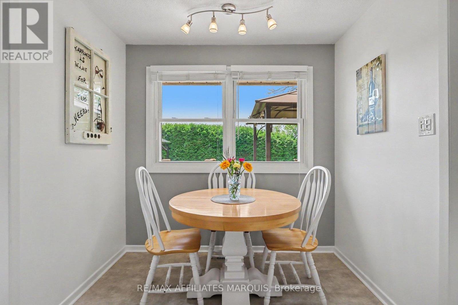 929 KITLEY/S ELMSLEY TOWNLINE RD,RR#4 ROAD - 14