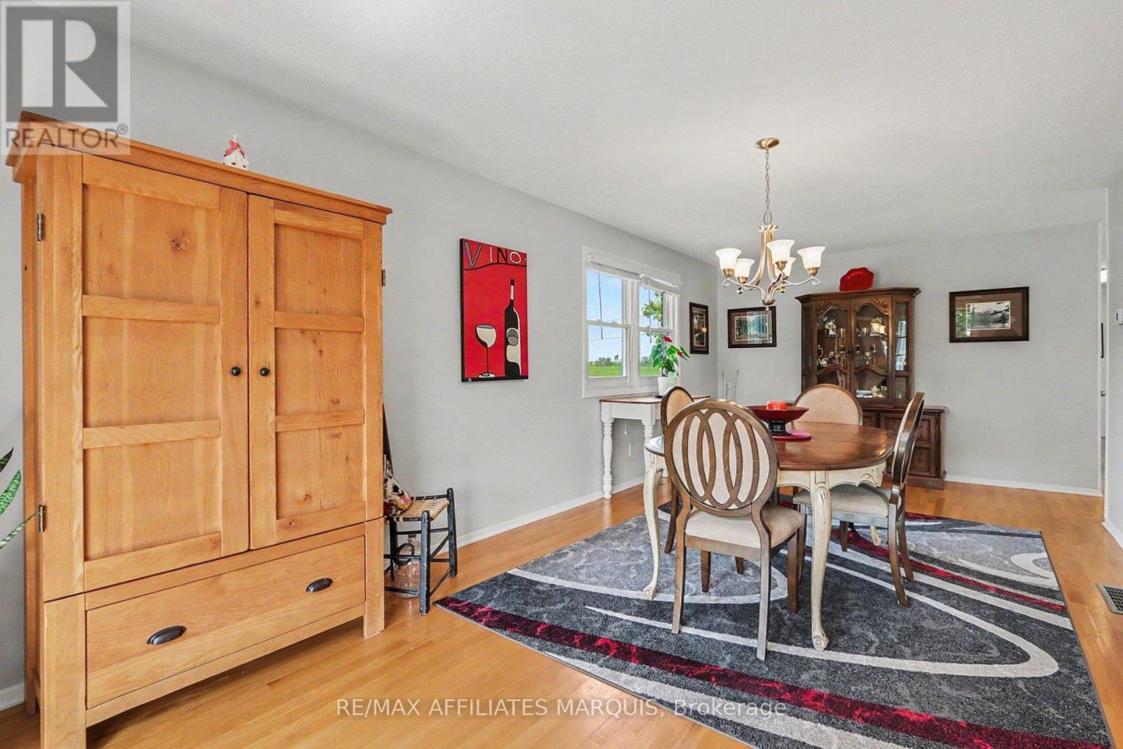 929 KITLEY/S ELMSLEY TOWNLINE RD,RR#4 ROAD - 17