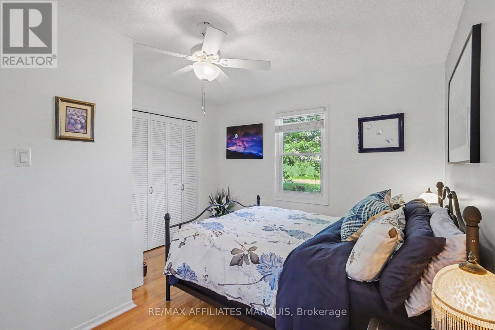 929 KITLEY/S ELMSLEY TOWNLINE RD,RR#4 ROAD - 19
