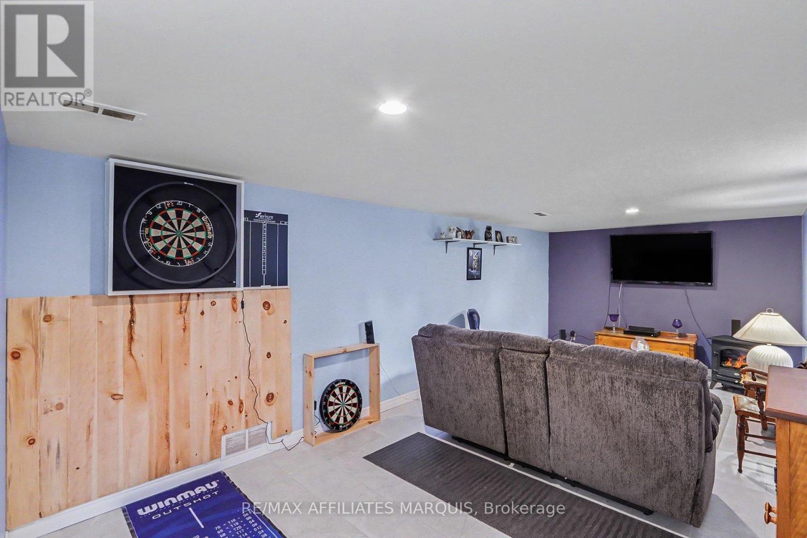 929 KITLEY/S ELMSLEY TOWNLINE RD,RR#4 ROAD - 28