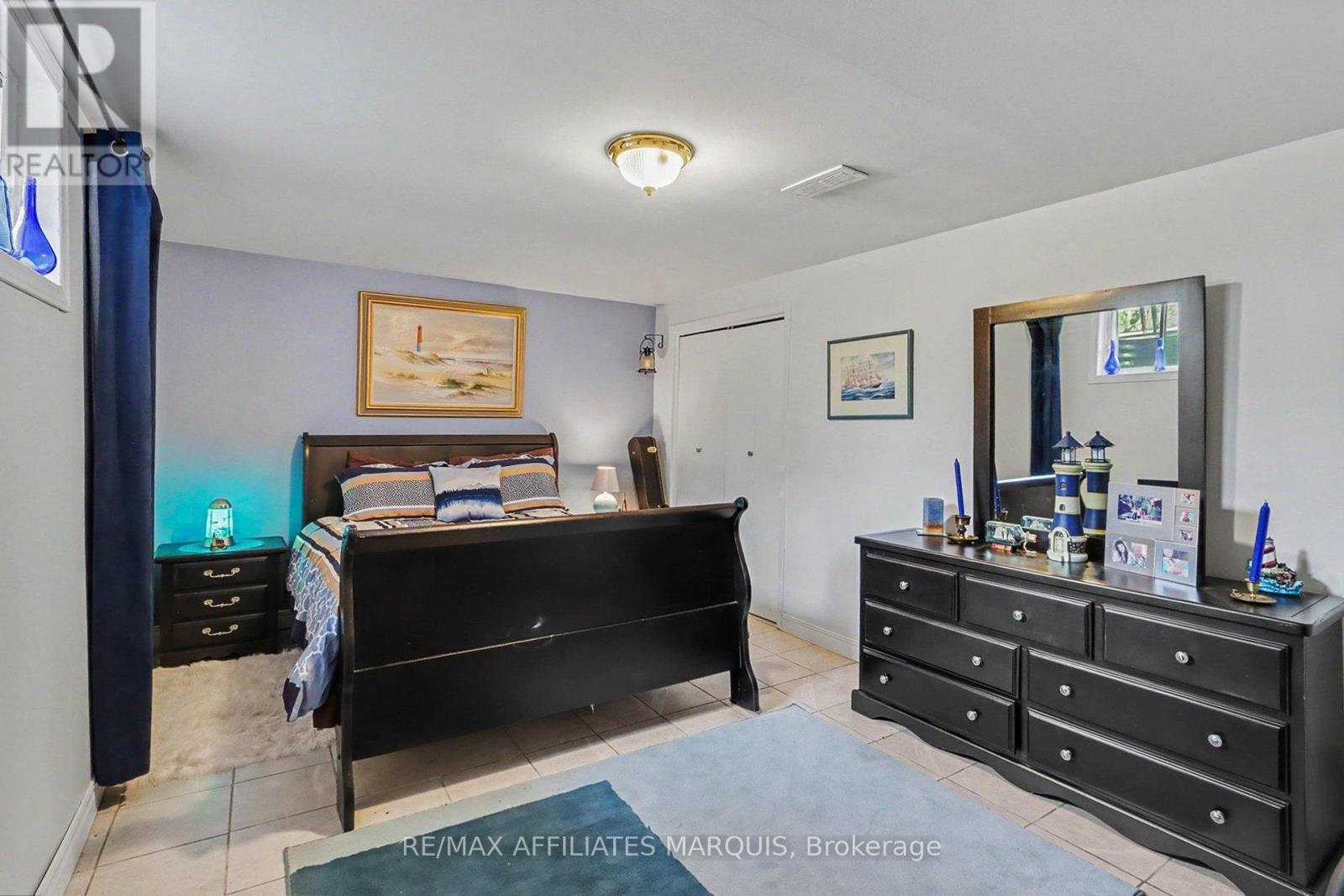 929 KITLEY/S ELMSLEY TOWNLINE RD,RR#4 ROAD - 29