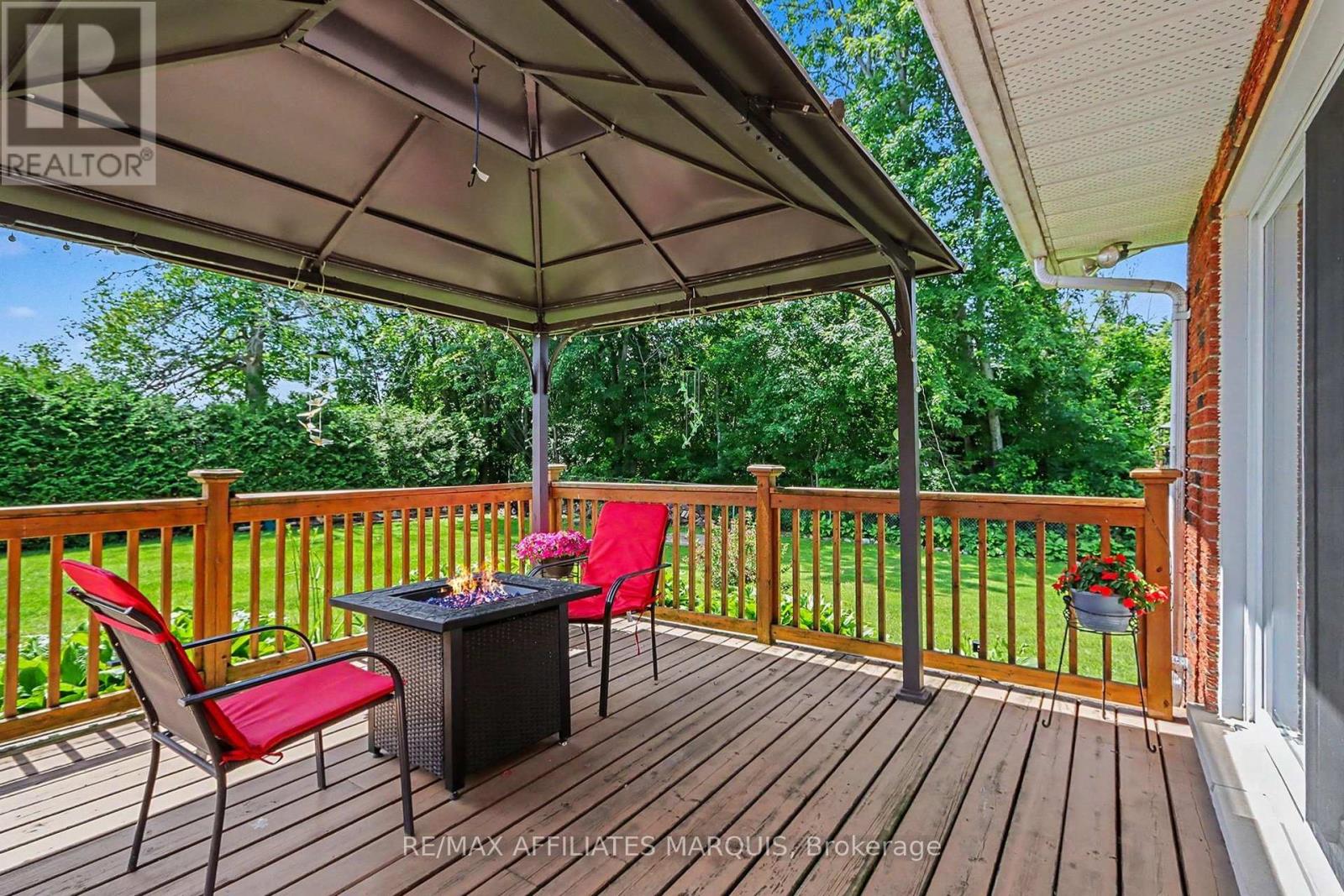 929 KITLEY/S ELMSLEY TOWNLINE RD,RR#4 ROAD - 38