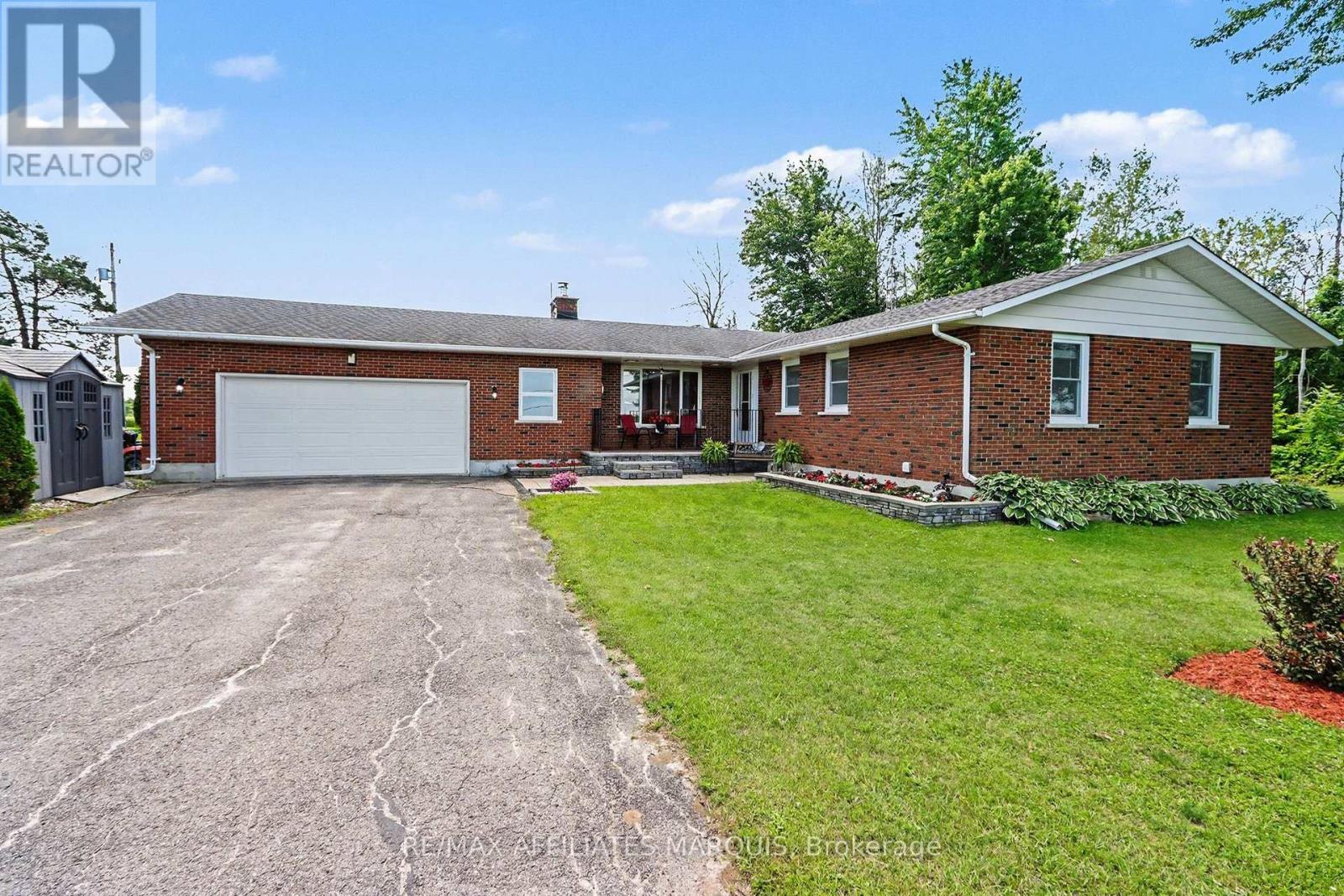 929 KITLEY/S ELMSLEY TOWNLINE RD,RR#4 ROAD - 4