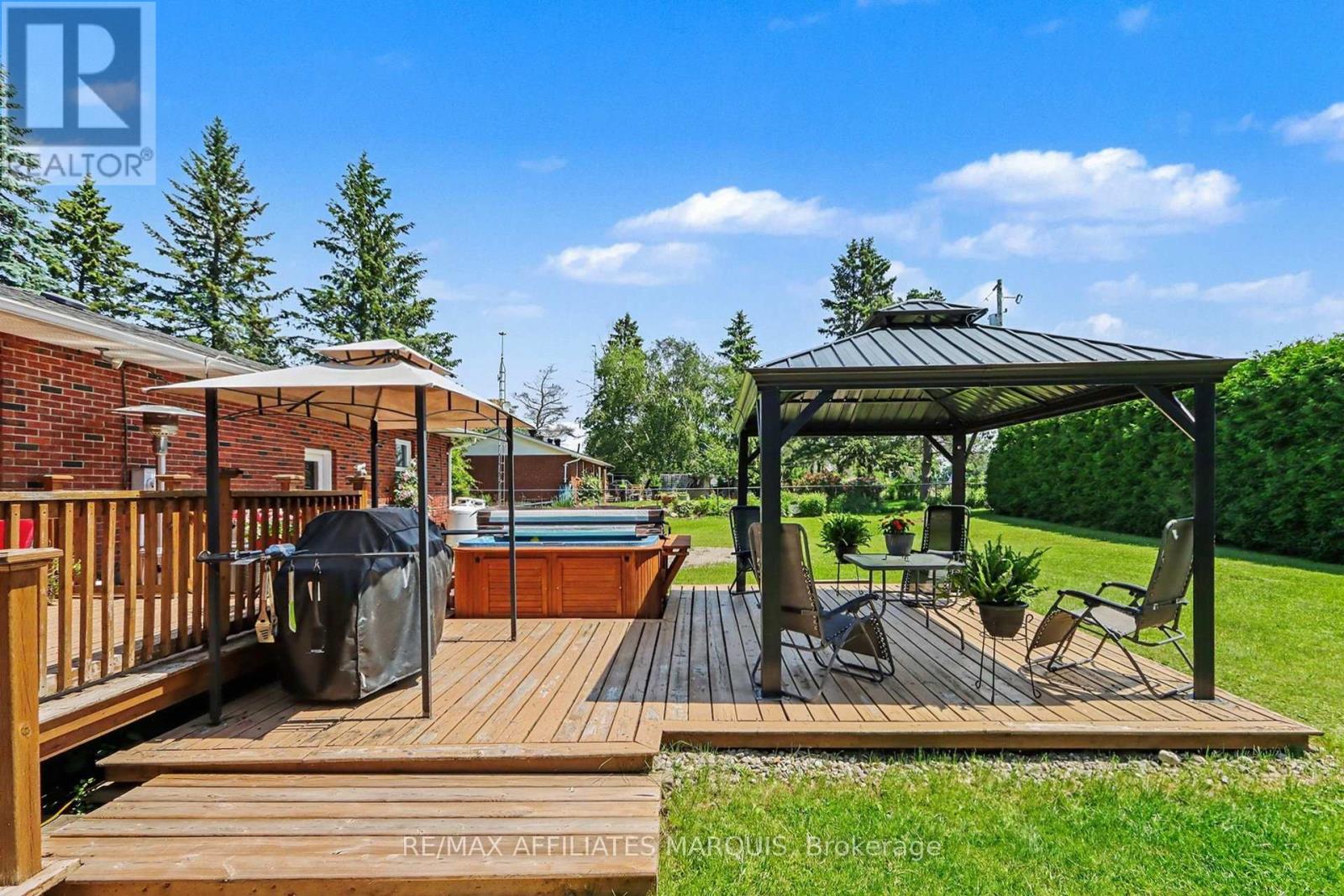 929 KITLEY/S ELMSLEY TOWNLINE RD,RR#4 ROAD - 41