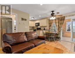 1052 Rat Bay 102-1 Road, Lake Of Bays, ON P1H2J6 Photo 10