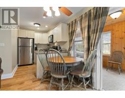 1052 Rat Bay 102-1 Road, Lake Of Bays, ON P1H2J6 Photo 11