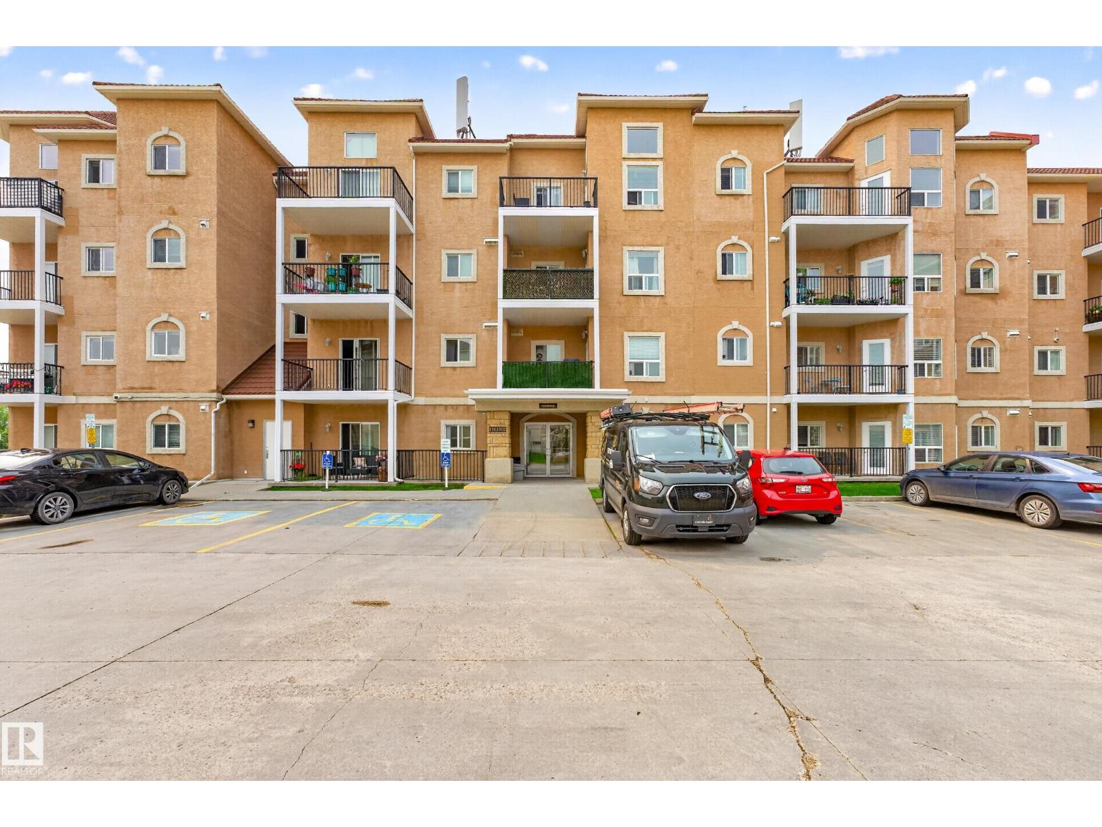 #417 13835 155 AV NW - photo 2