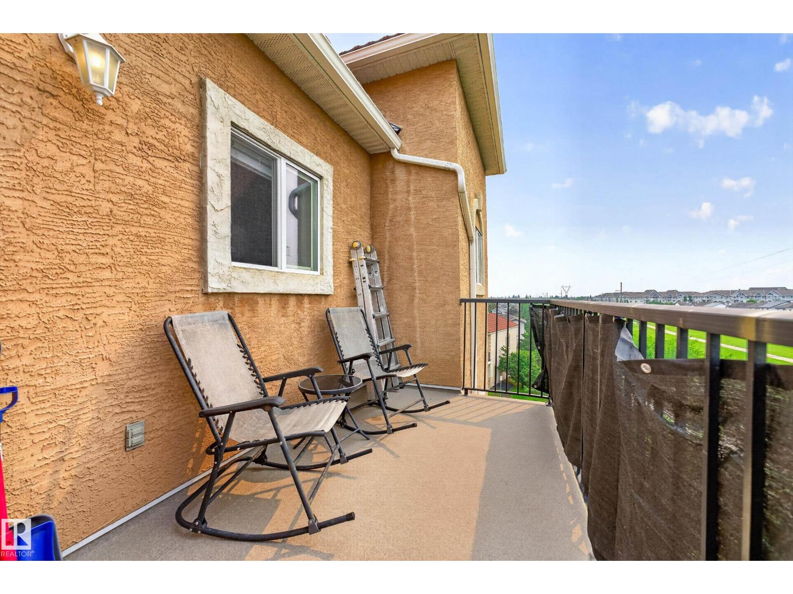#417 13835 155 AV NW - 26