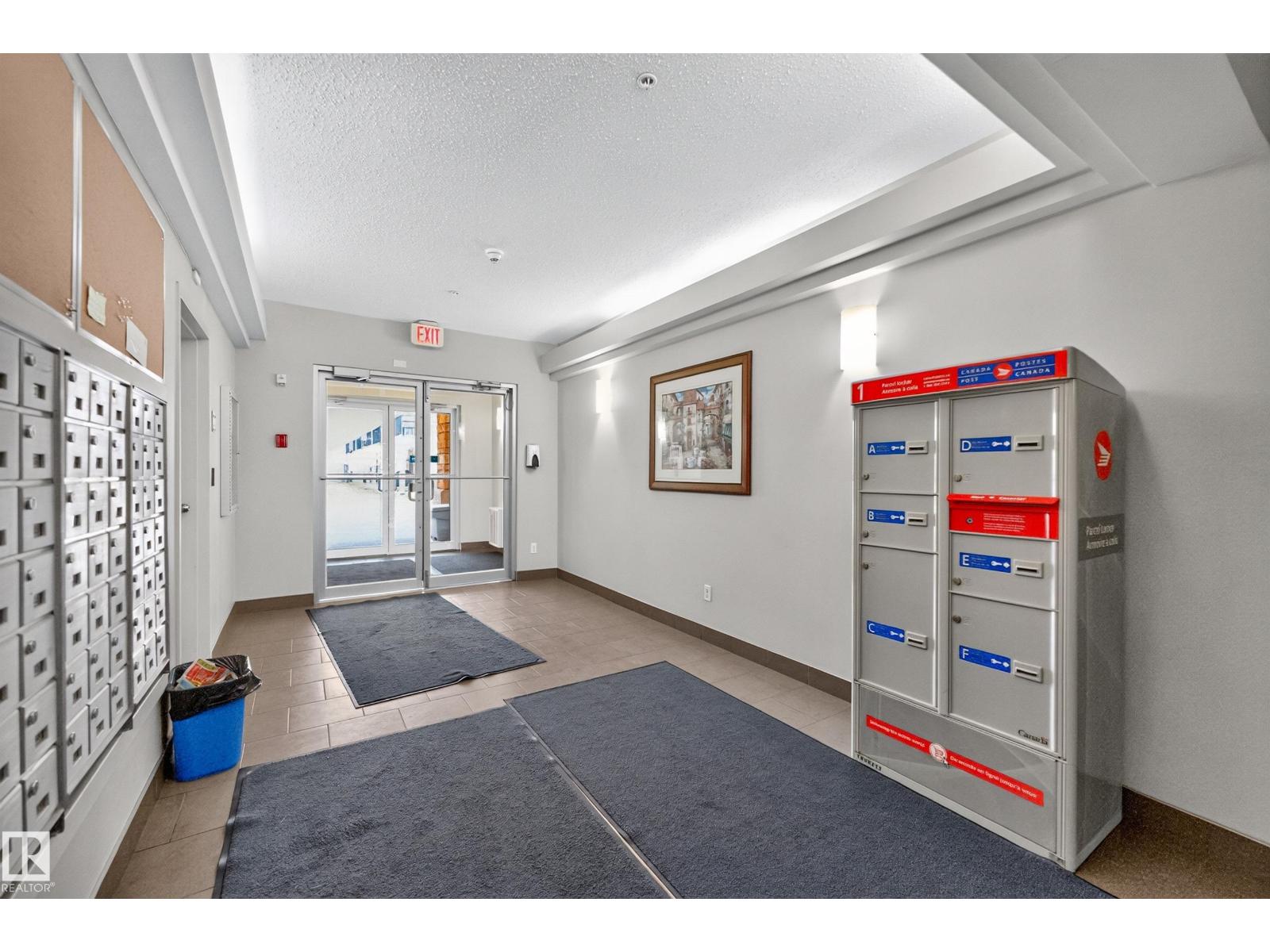 #417 13835 155 AV NW - 28
