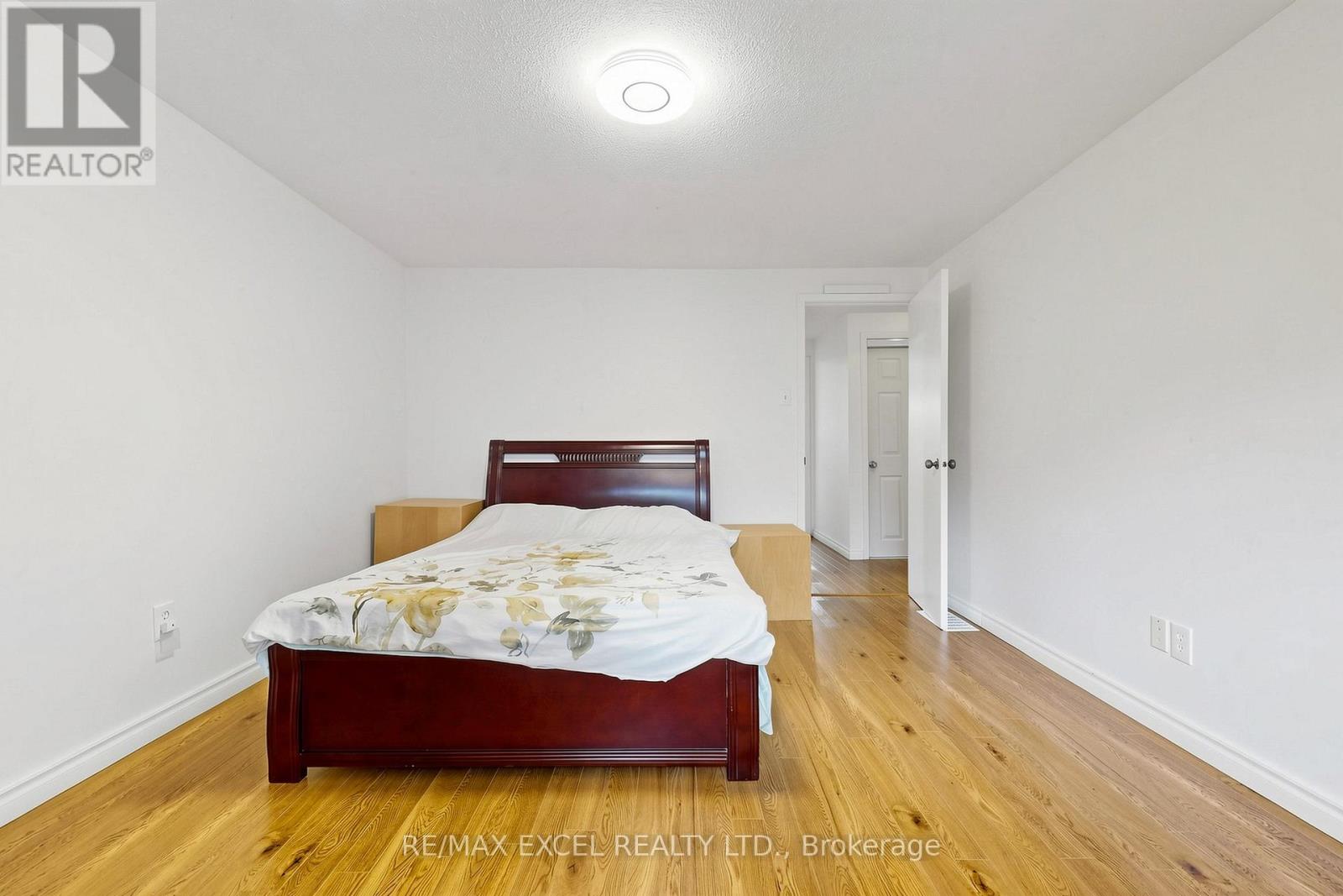 #91 1131 SANDHURST CIRCLE - 22