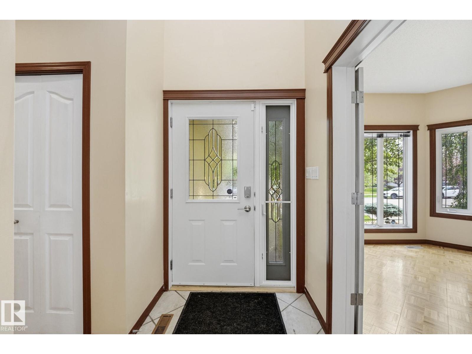 714 DALHOUSIE WY NW - photo 2