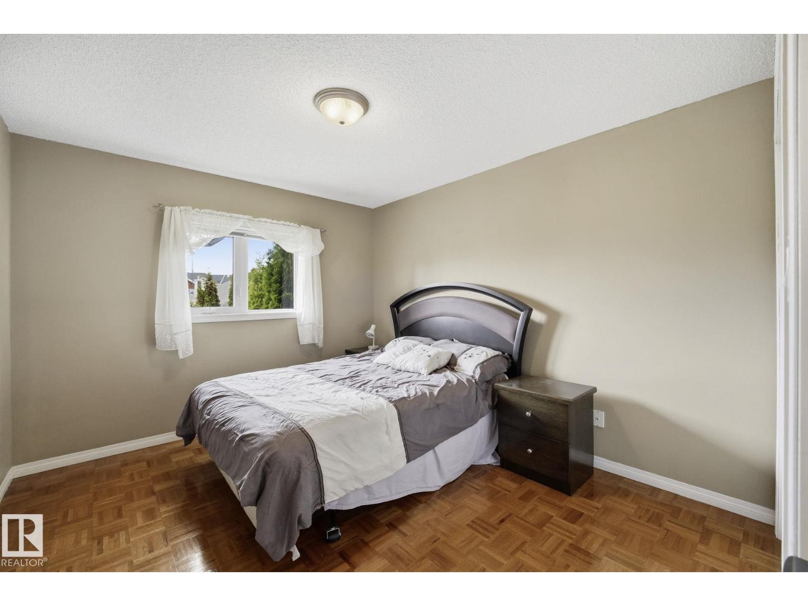 714 DALHOUSIE WY NW — photo 23