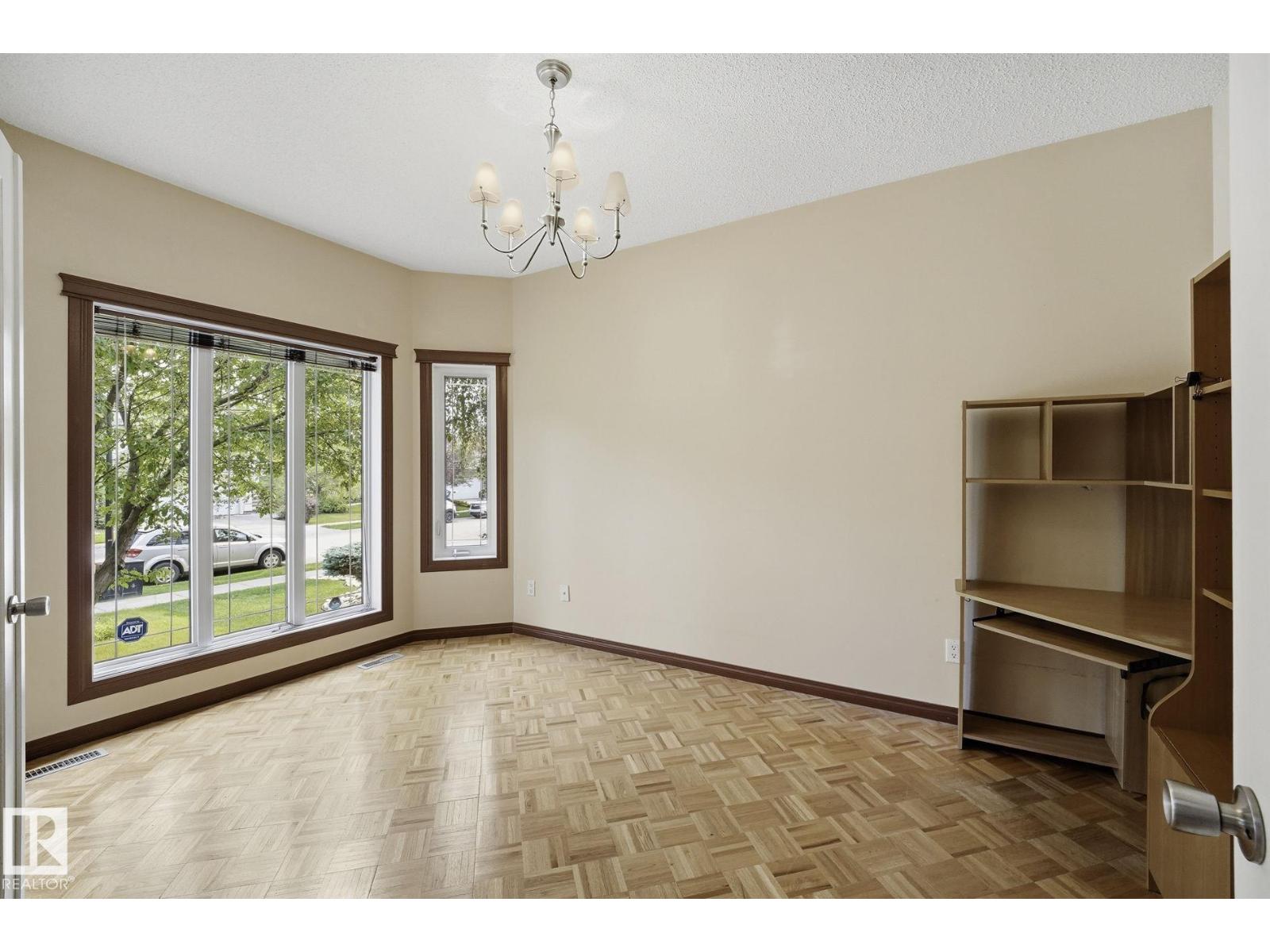 714 DALHOUSIE WY NW - photo 3