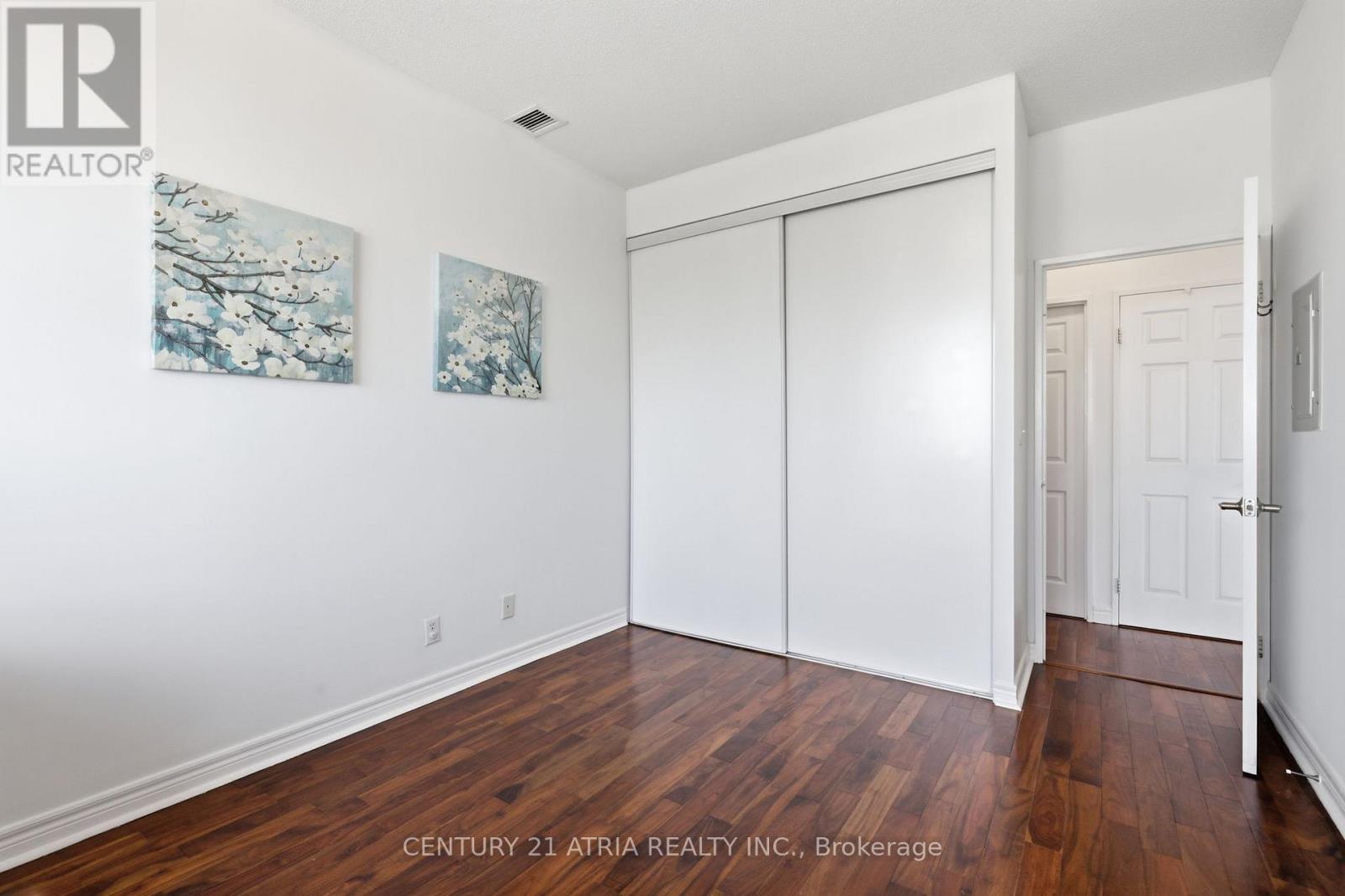 #PH202 23 HOLLYWOOD AVENUE - 19
