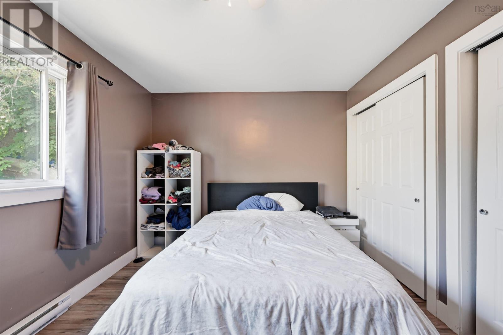 8B Gordon Street - 13