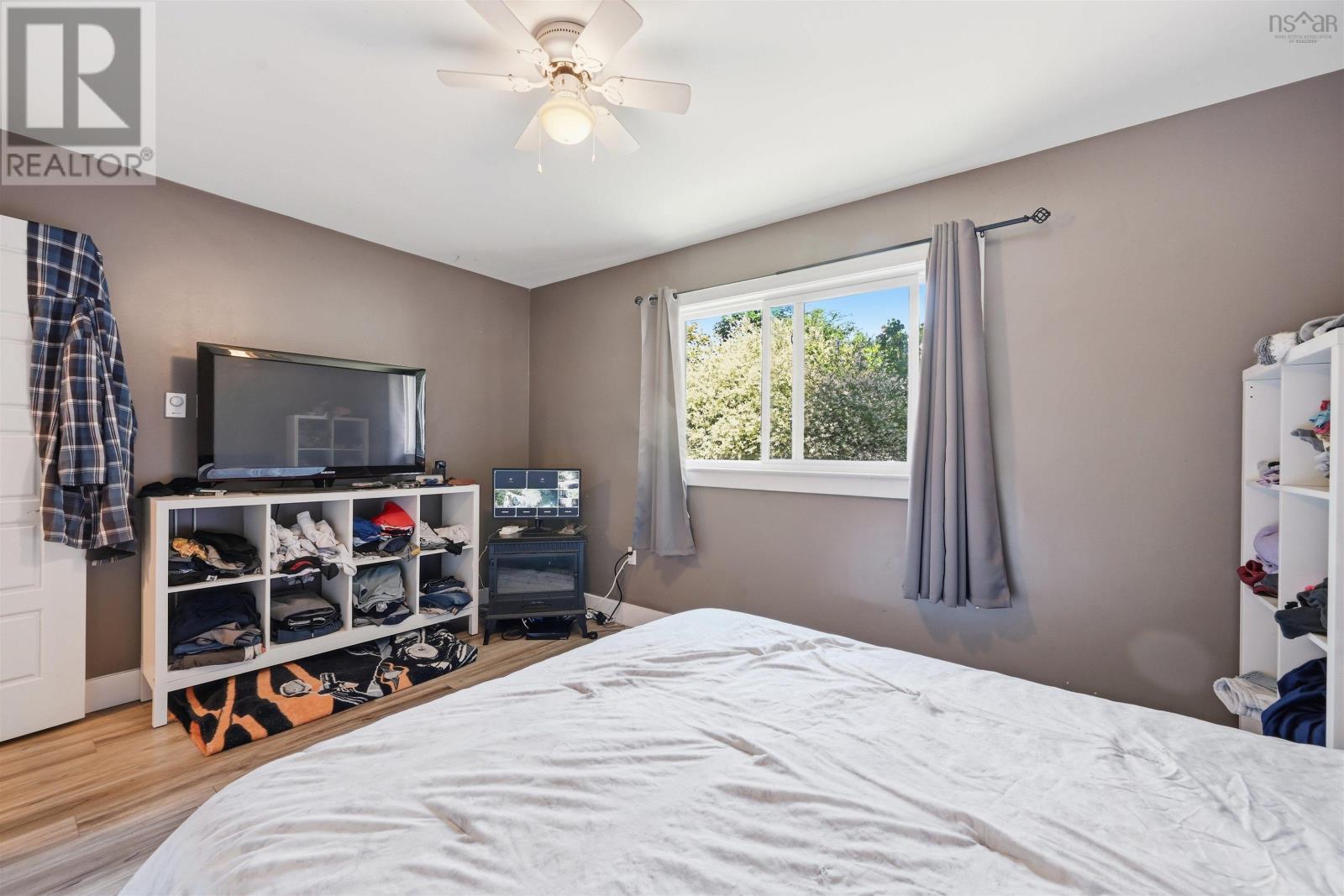 8B Gordon Street - 14