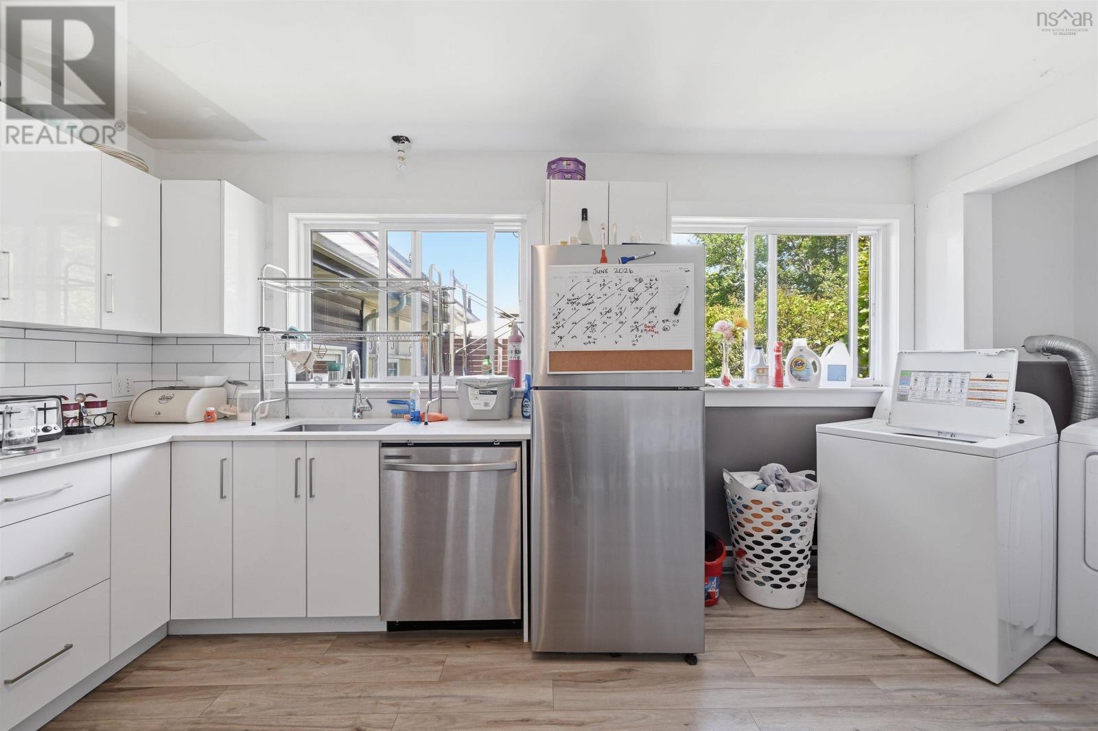 8B Gordon Street - 17