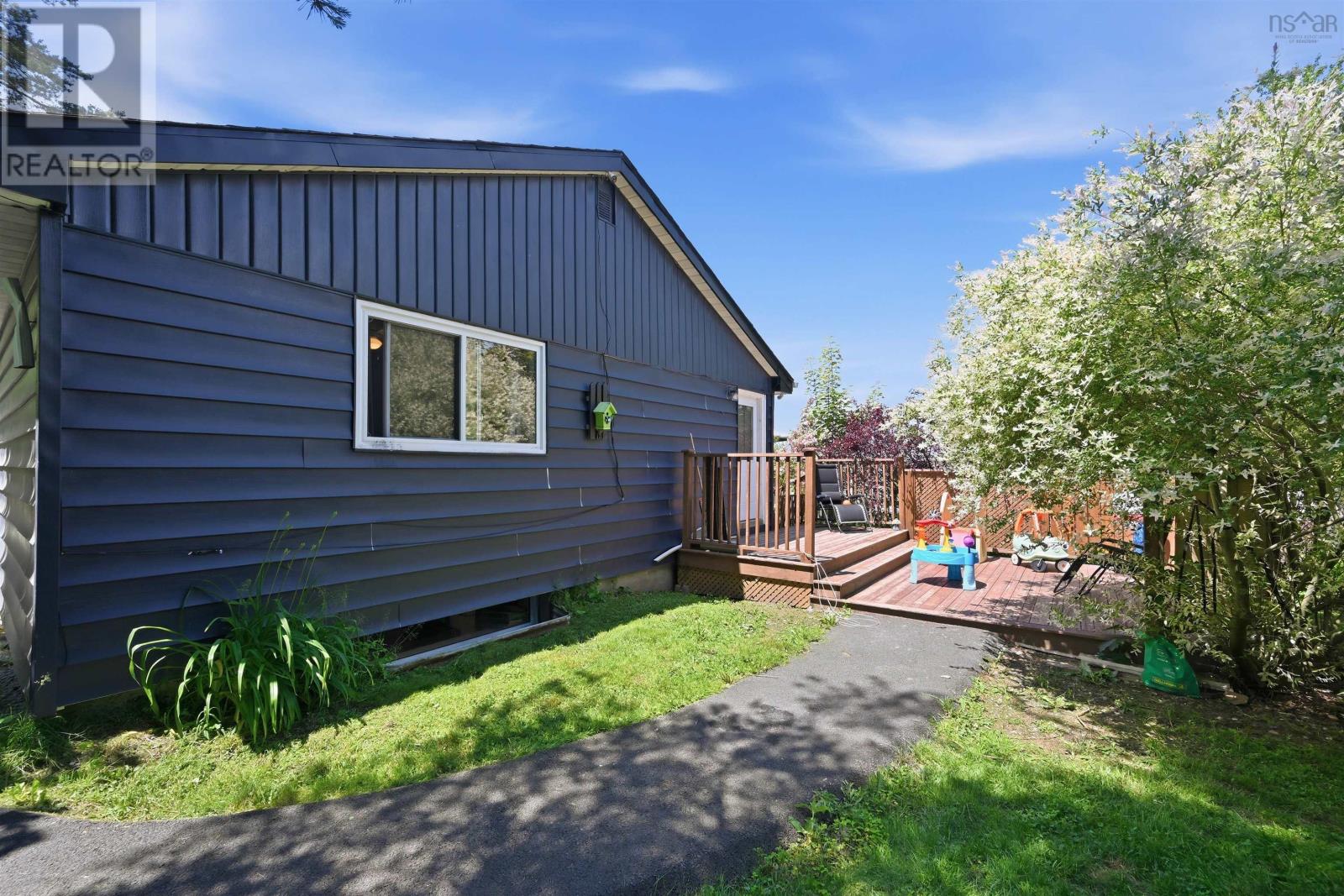 8B Gordon Street - 43