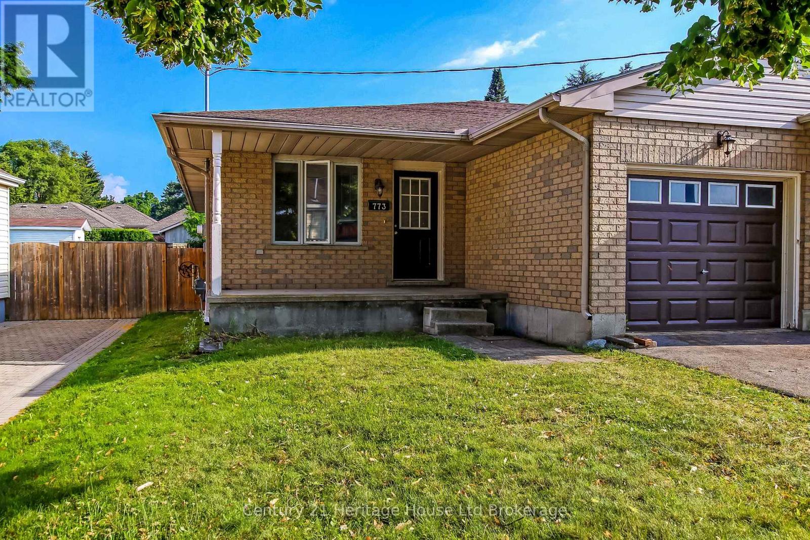 773 HOUNSFIELD STREET - 1