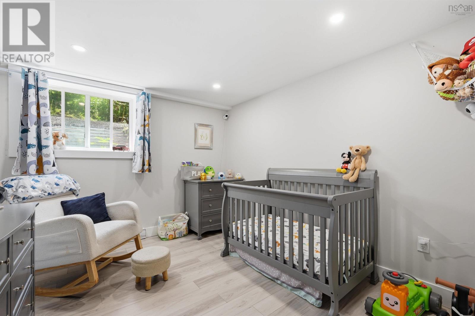 8B Gordon Street - 30