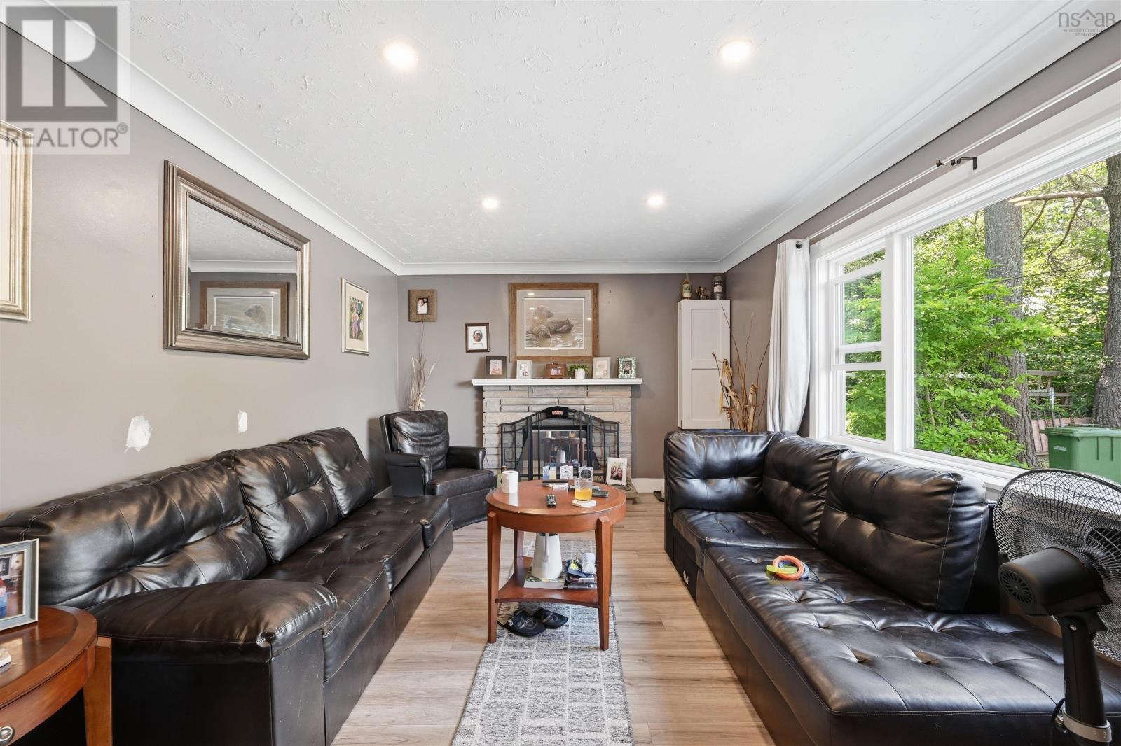 8B Gordon Street - 6