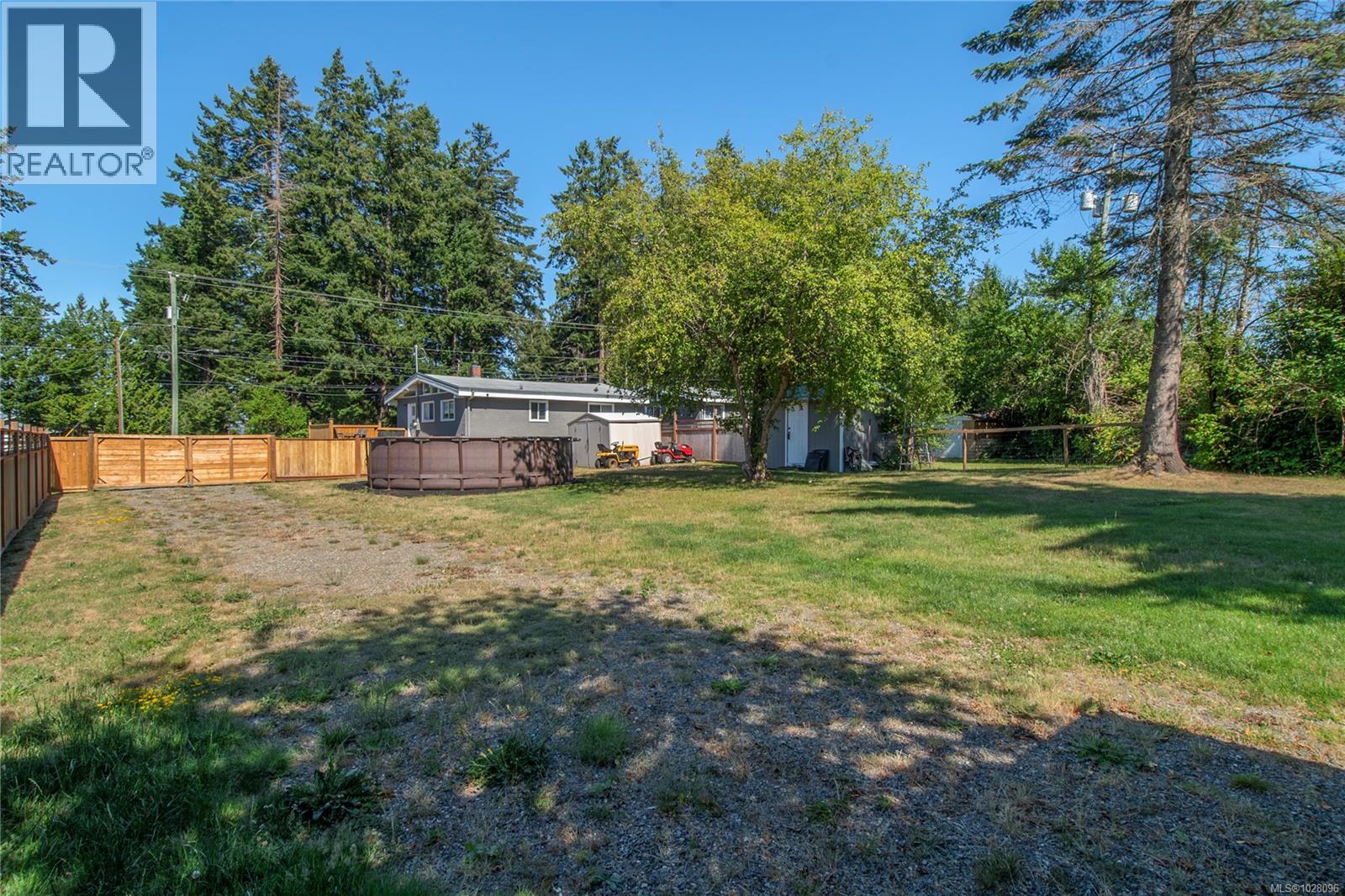 3678 ISLAND Hwy S, Campbell River