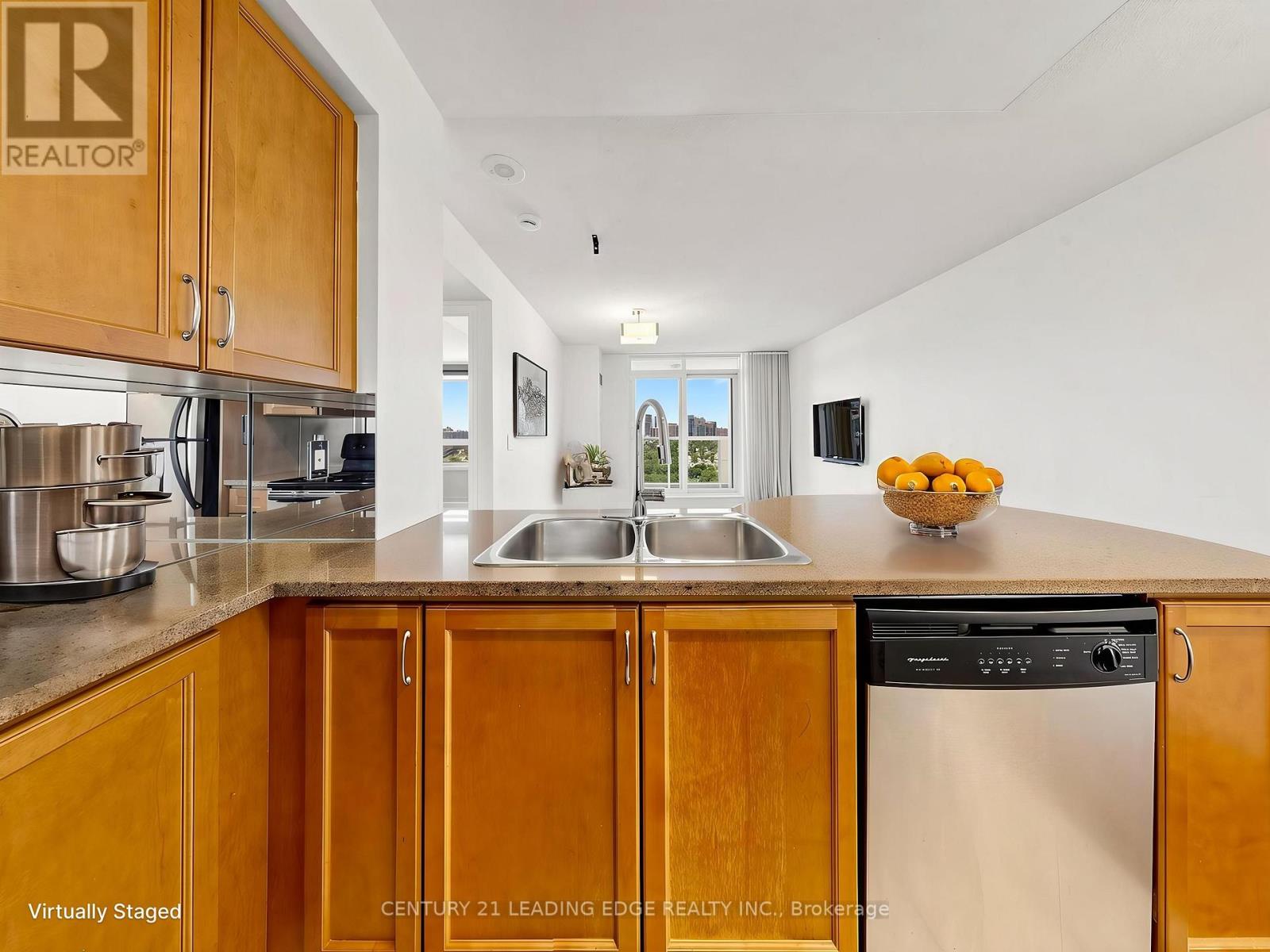 #1601 18 KENASTON GARDEN - Image 12