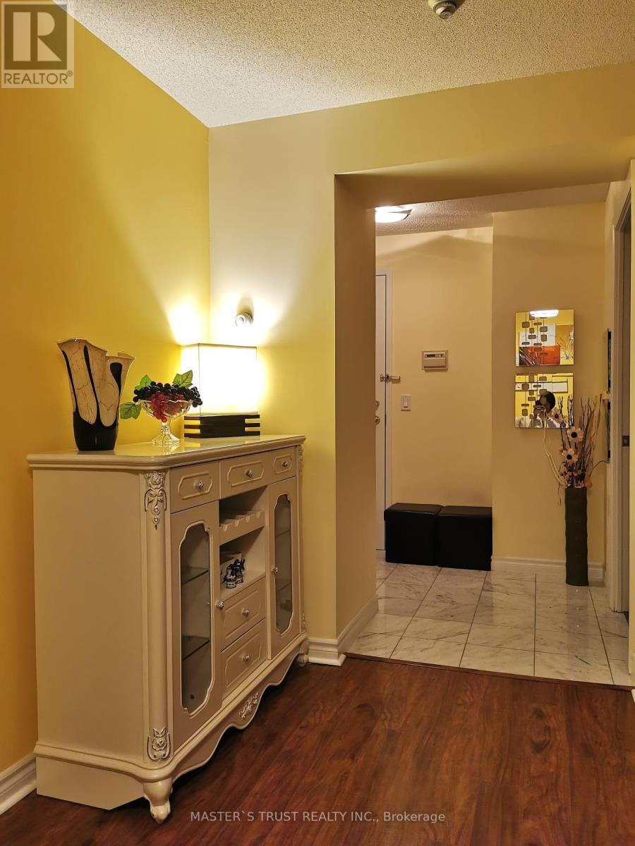#1007 2627 MCCOWAN ROAD - 14