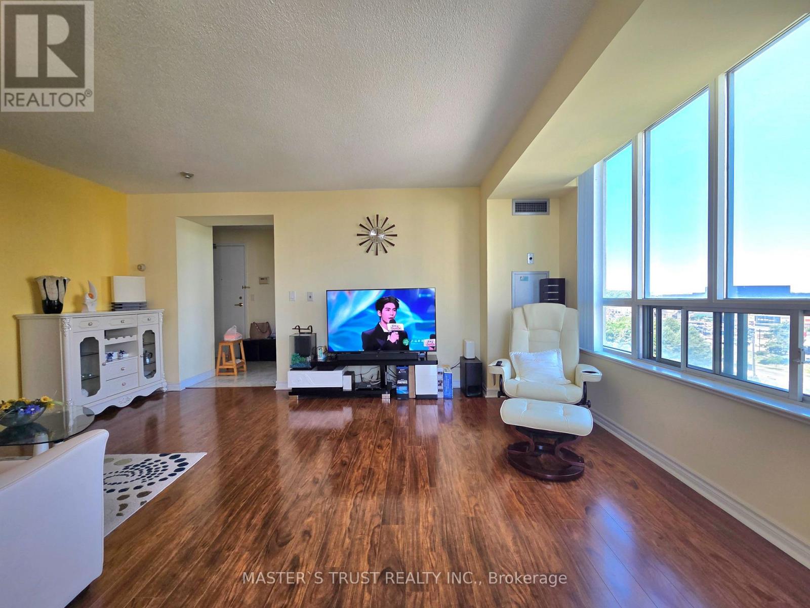 #1007 2627 MCCOWAN ROAD - 16