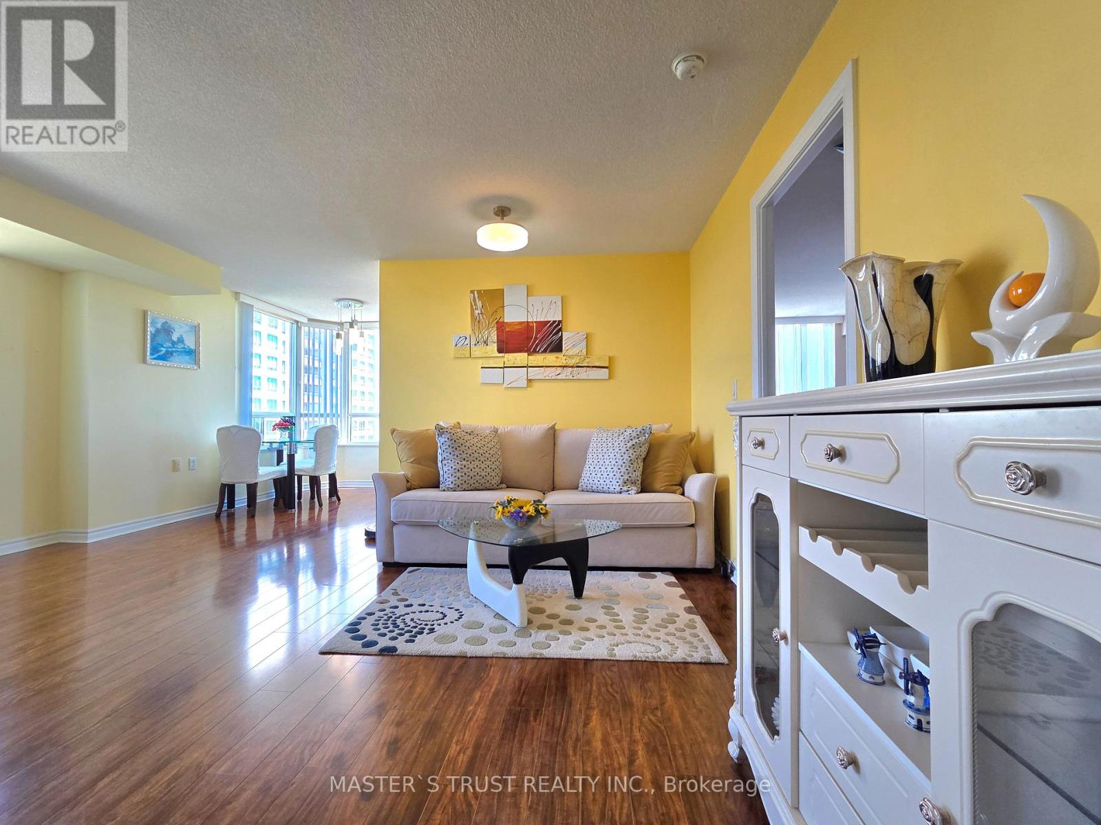 #1007 2627 MCCOWAN ROAD - 18