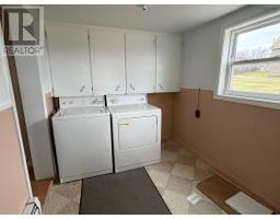 Bedroom - 16364 Cabot Trail, La Prairie, NS B0L1E0 Photo 12