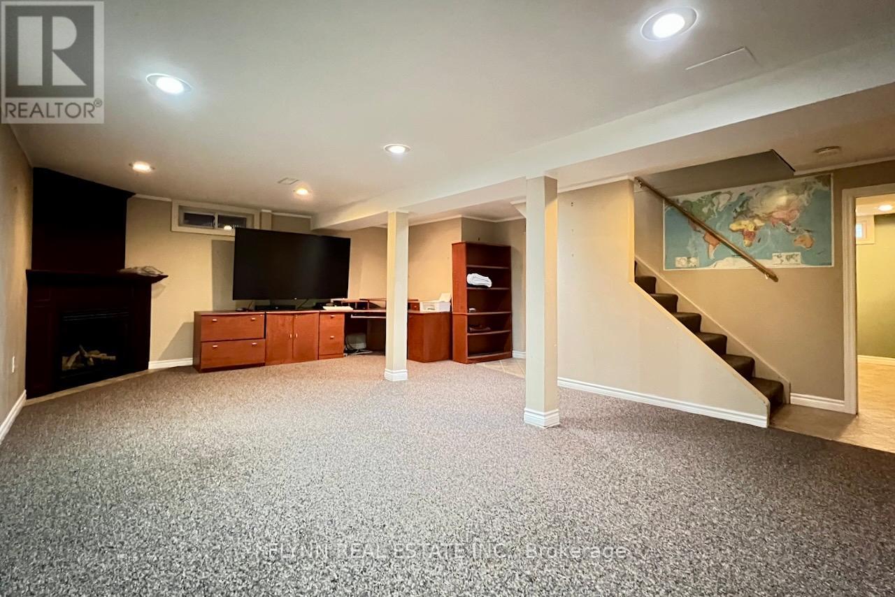 3020 SAINT GEORGE AVENUE - 32