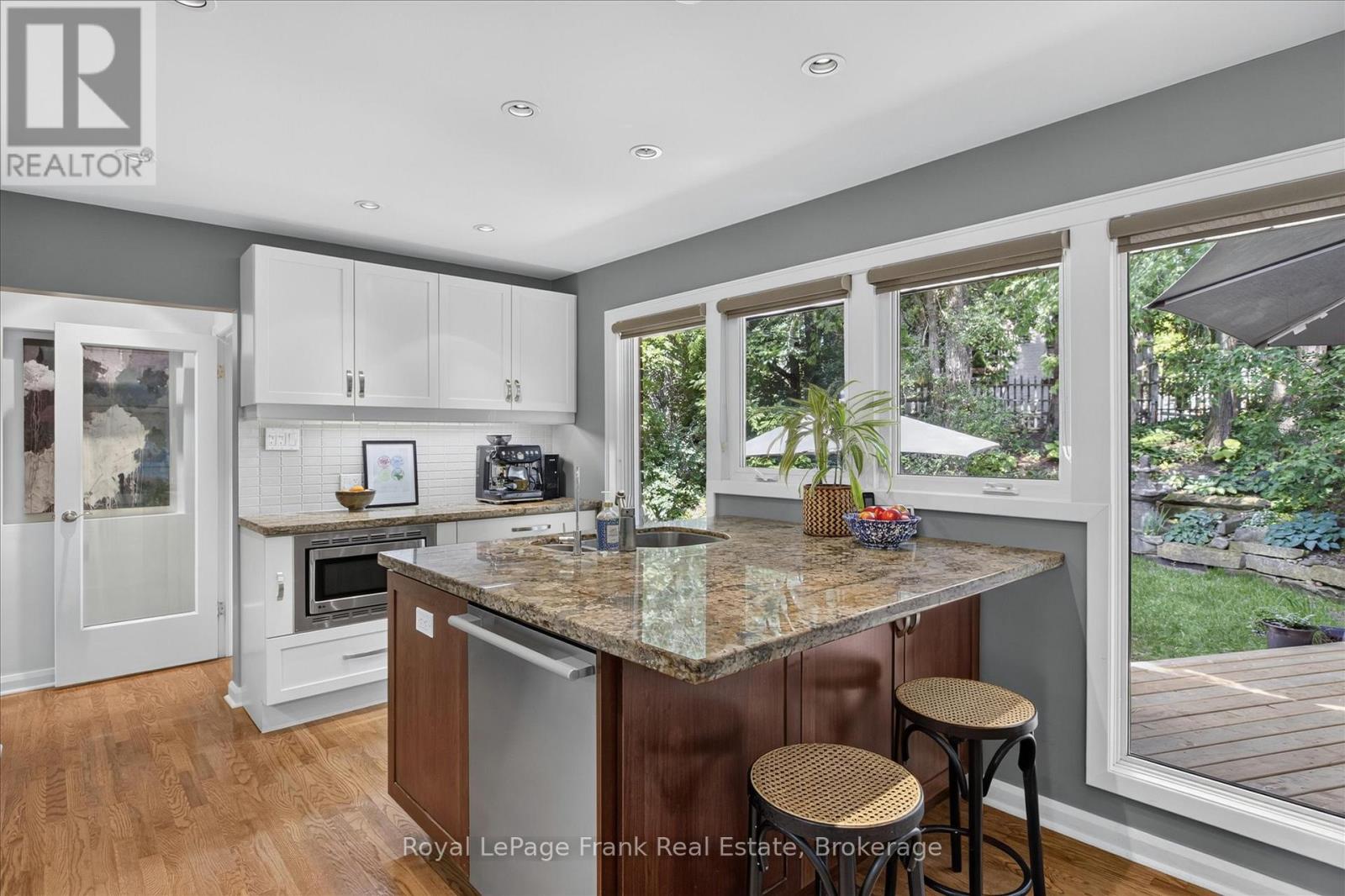 700 STANNOR DRIVE - 14