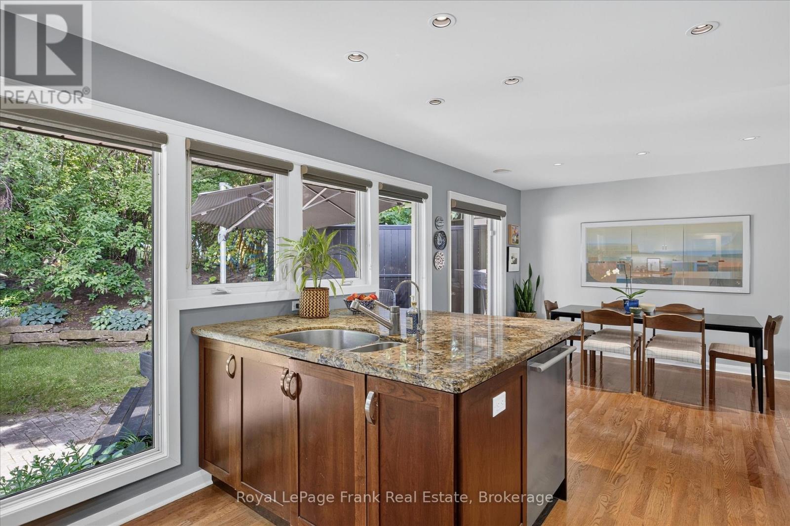 700 STANNOR DRIVE - 16