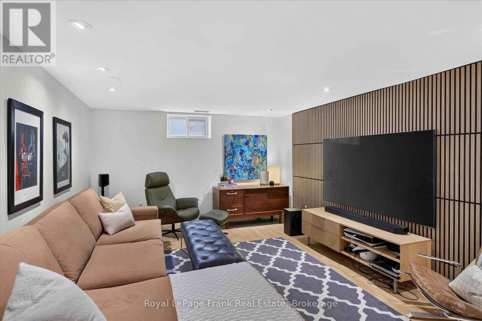 700 STANNOR DRIVE - 24