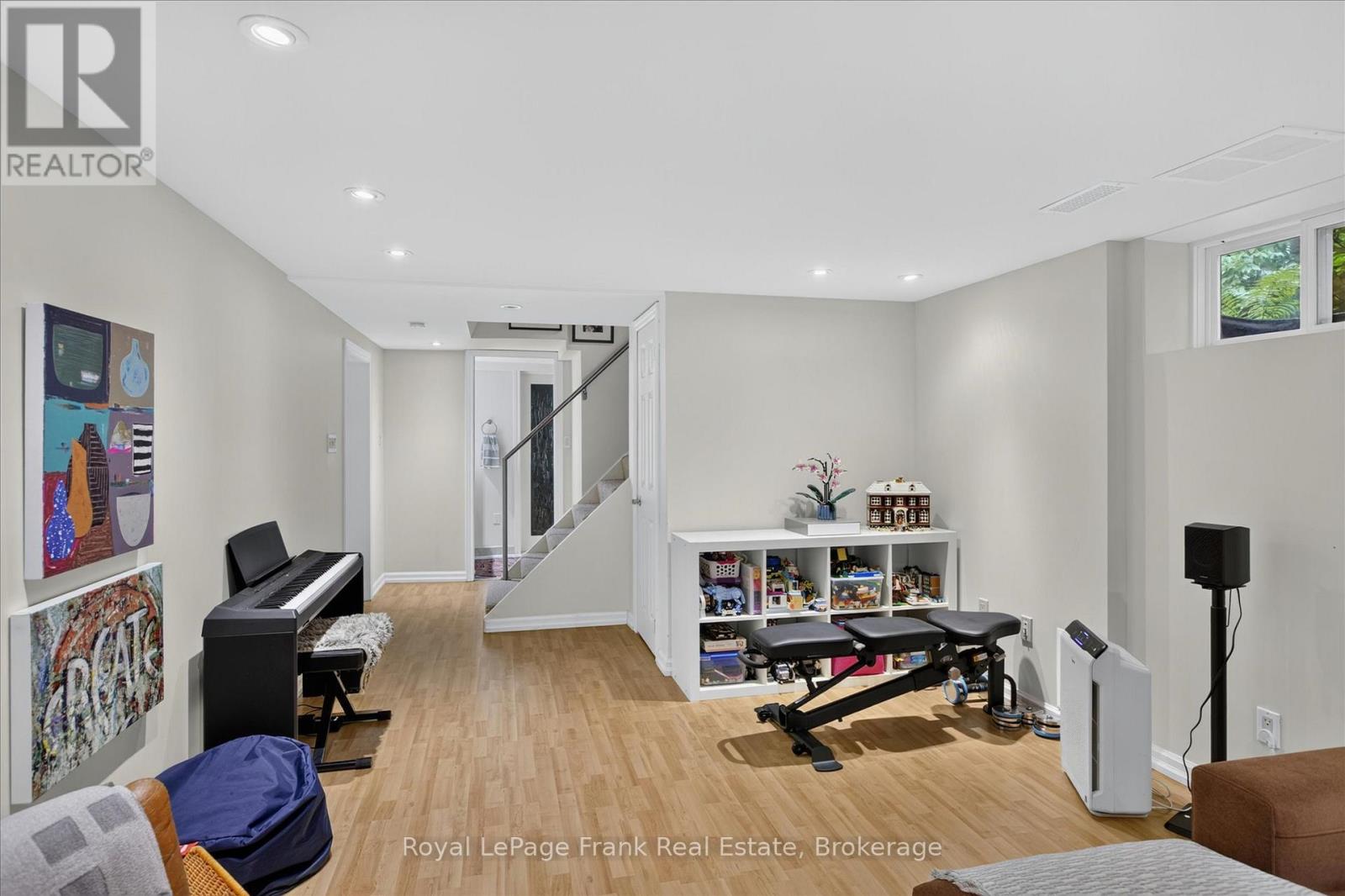 700 STANNOR DRIVE - 26
