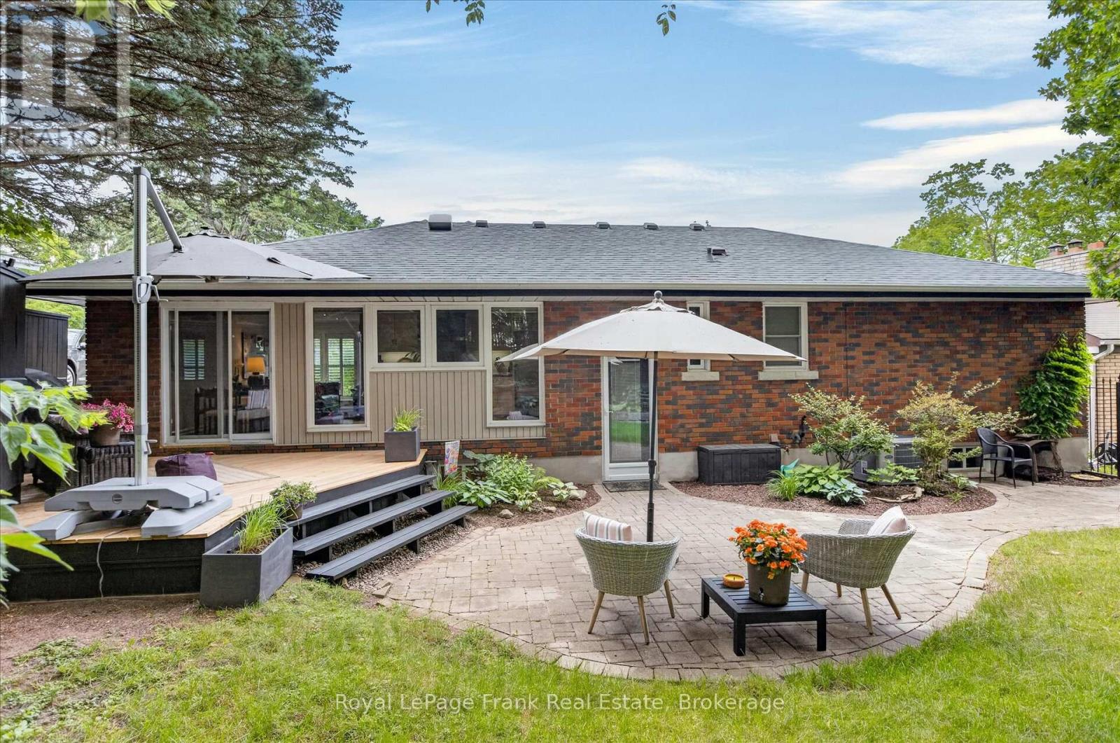 700 STANNOR DRIVE - 32