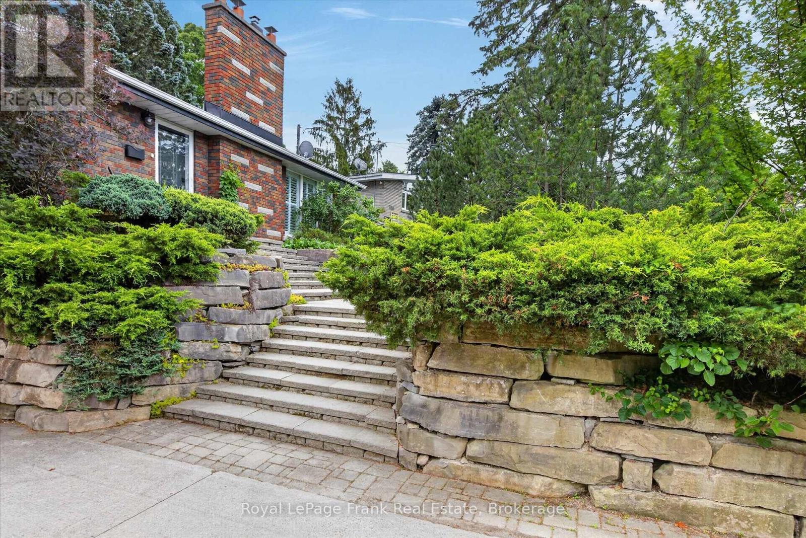 700 STANNOR DRIVE - 4
